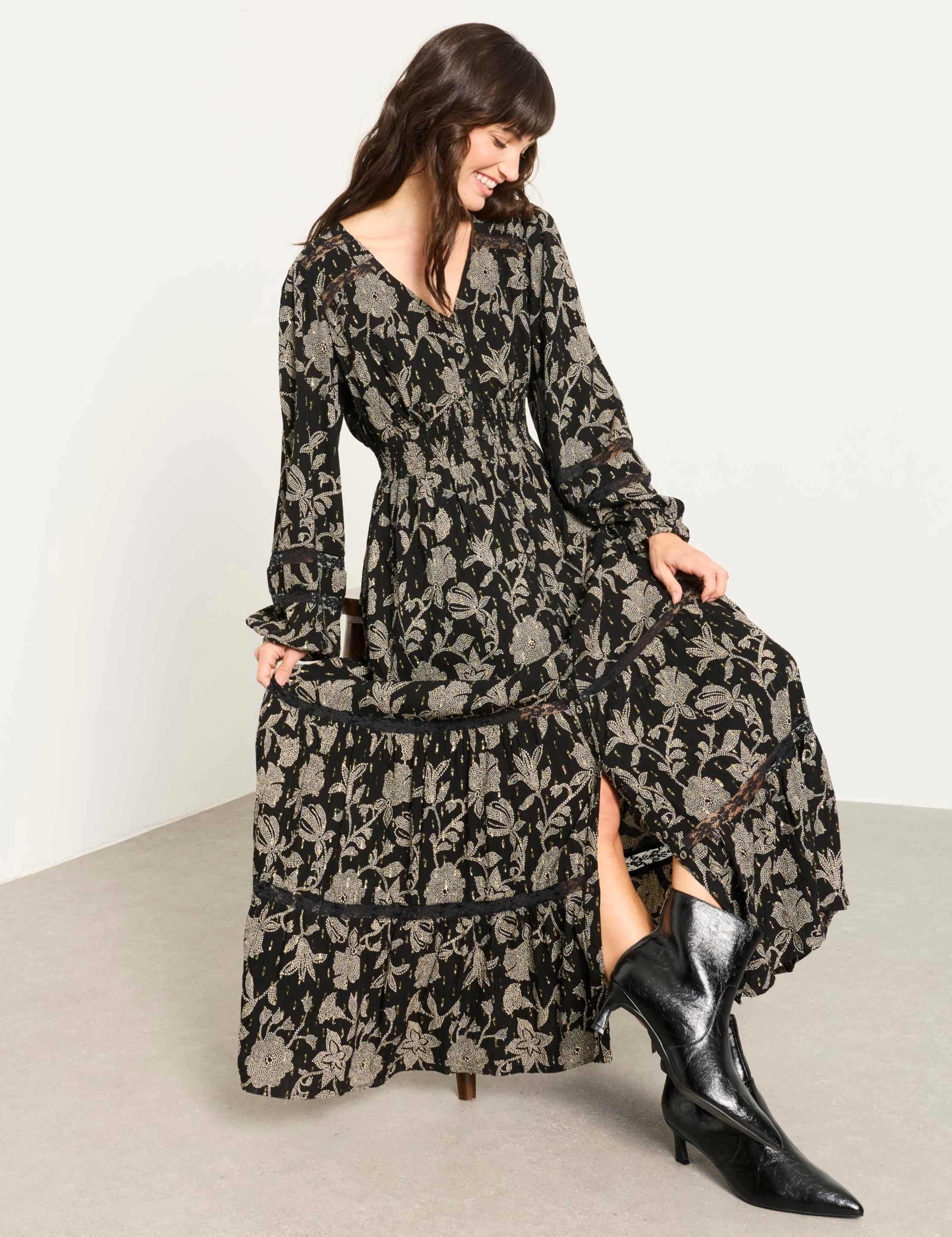Jacquard Floral V-Neck Maxi Waisted Dress 4 of 5