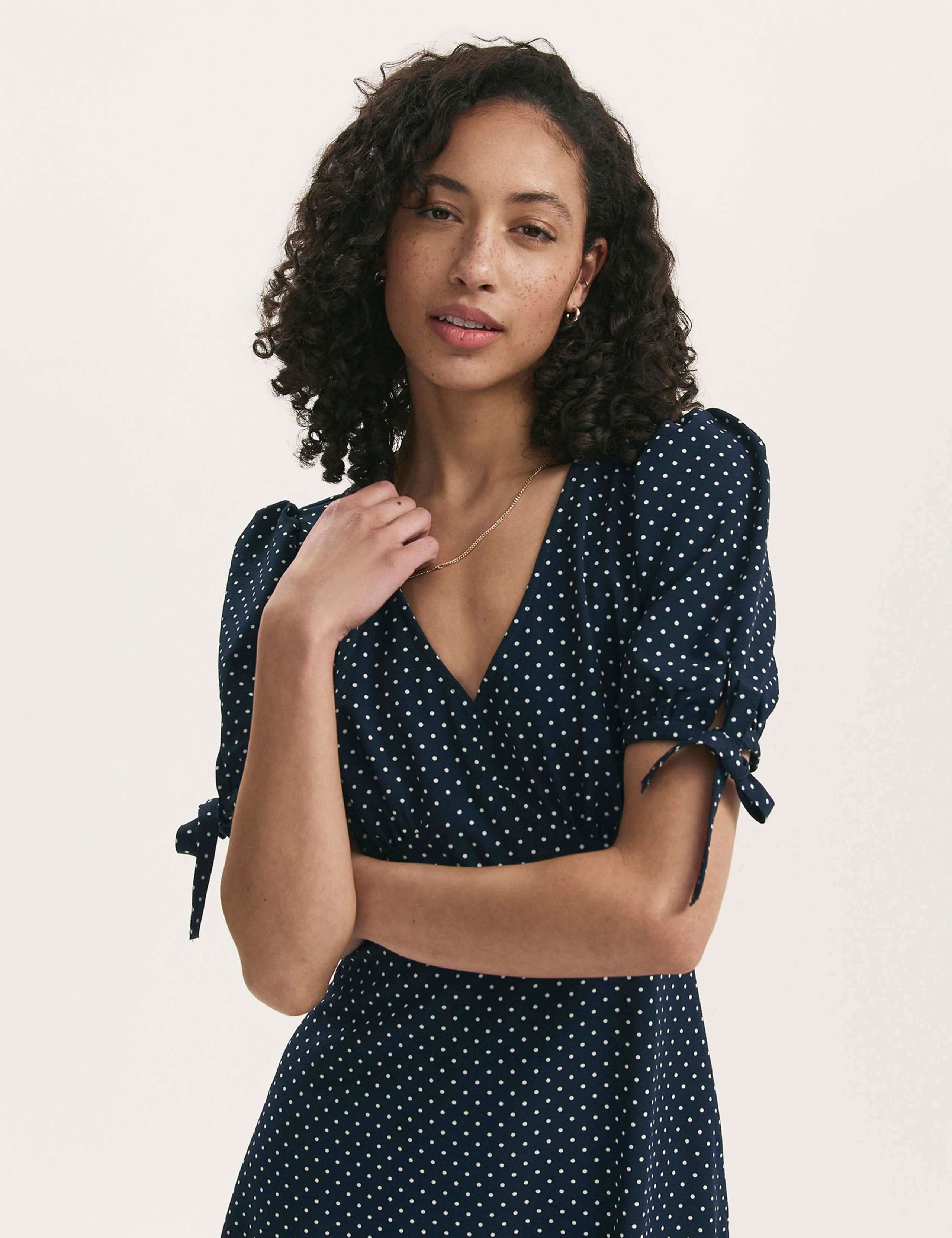 Crepe Floral V-Neck Midi Tea Dress 4 of 4
