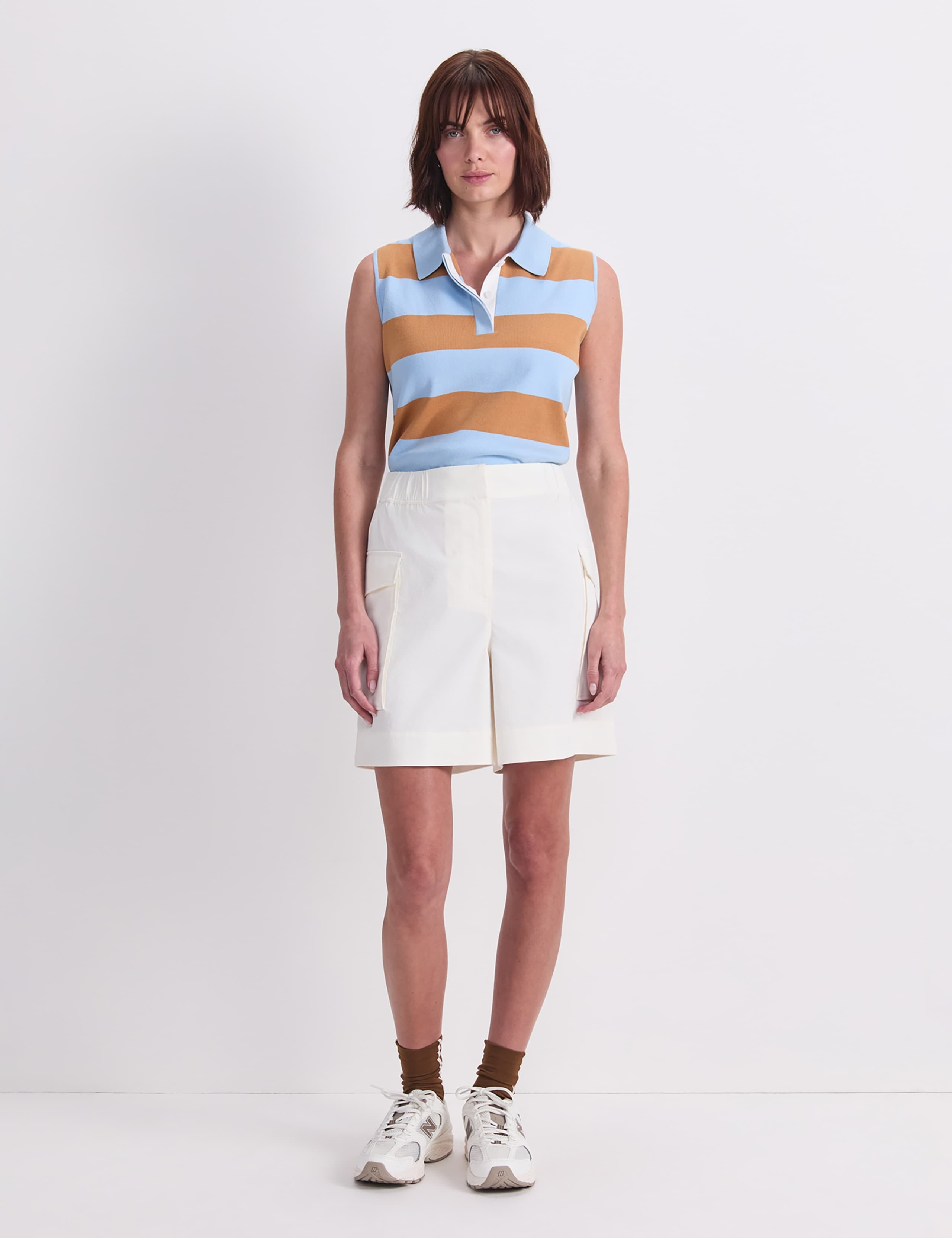 High Waisted Cargo Shorts 1 of 4