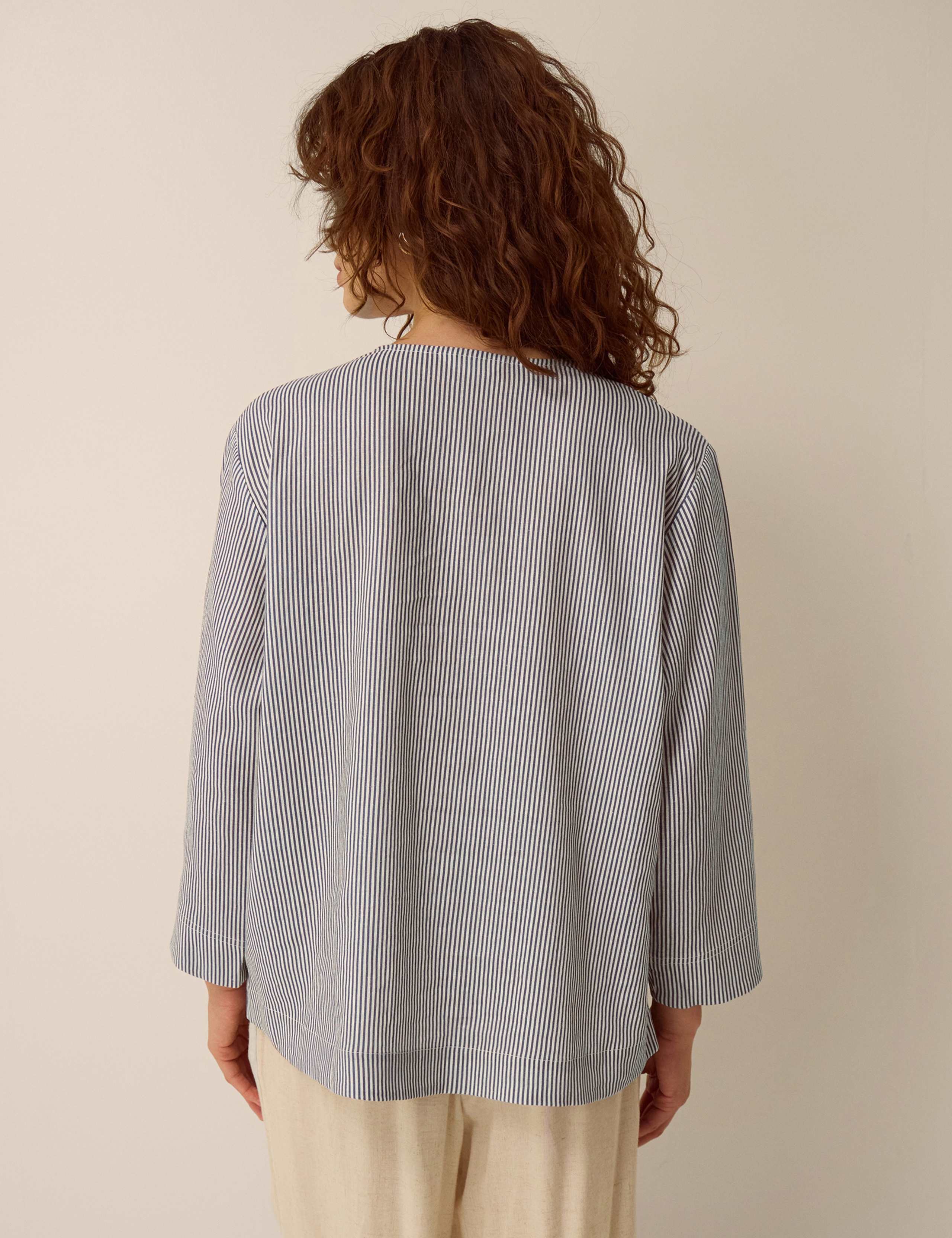 Linen Blend V-Neck Blouse 3 of 5