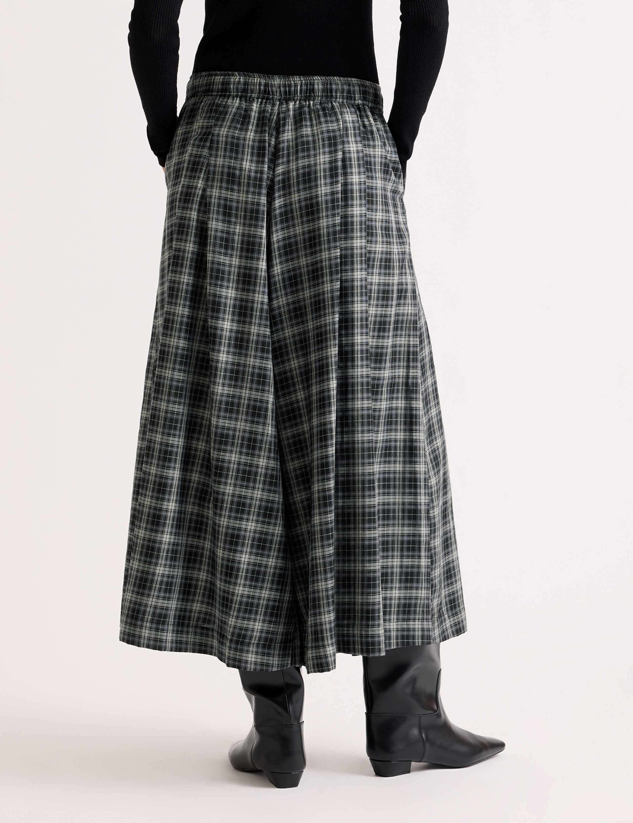 Checked Wide Leg Culottes 3 of 4