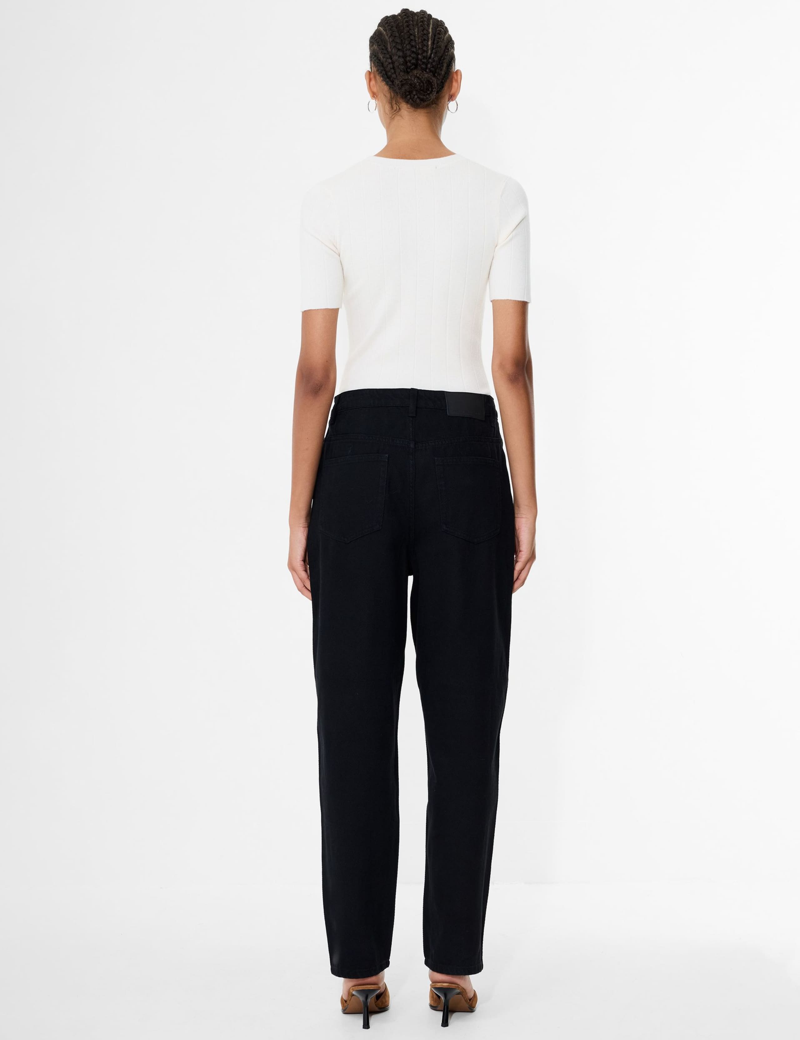 Mid Rise Barrel Jeans 3 of 3