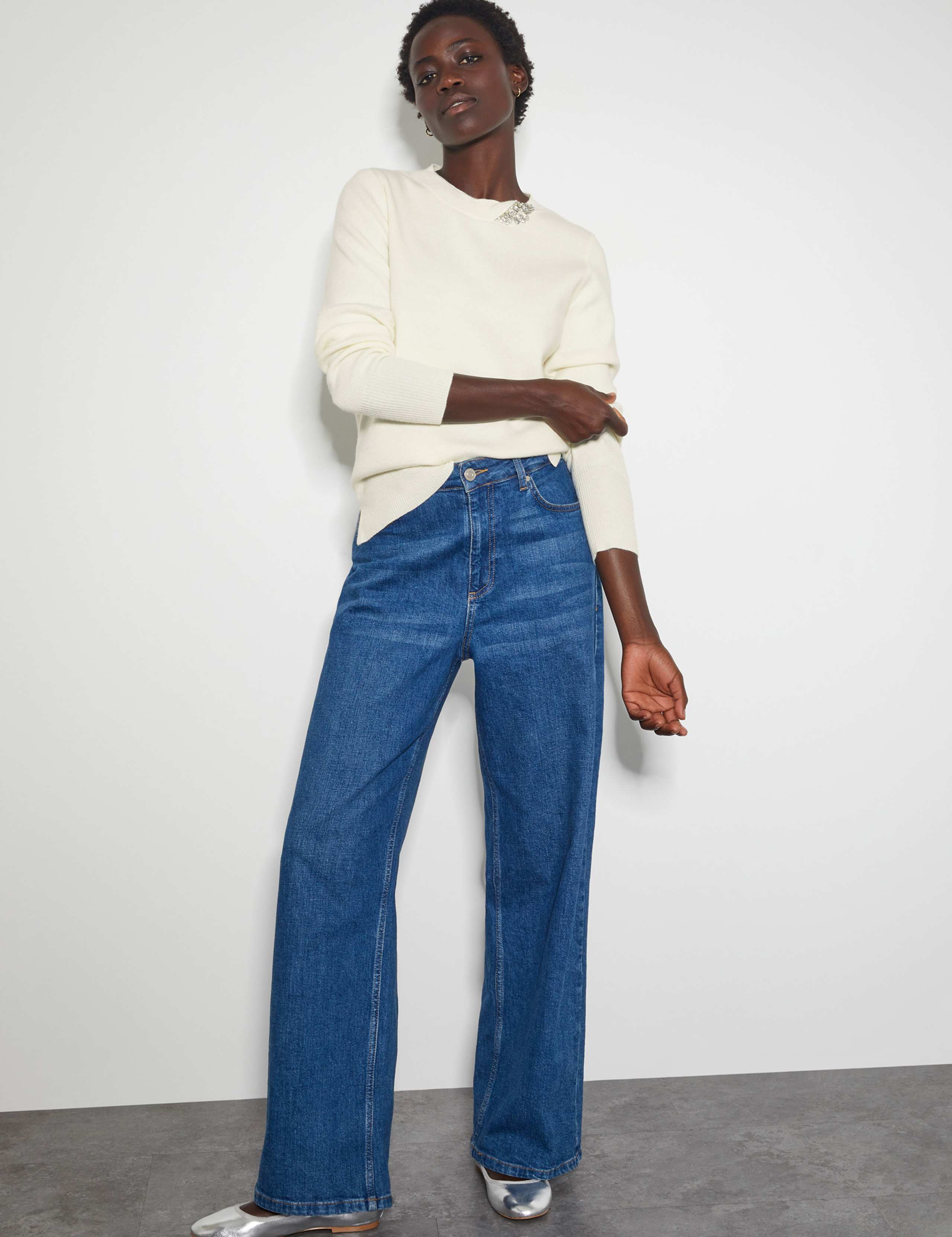 Embellished Crew Neck Jumper with Wool 2 of 5