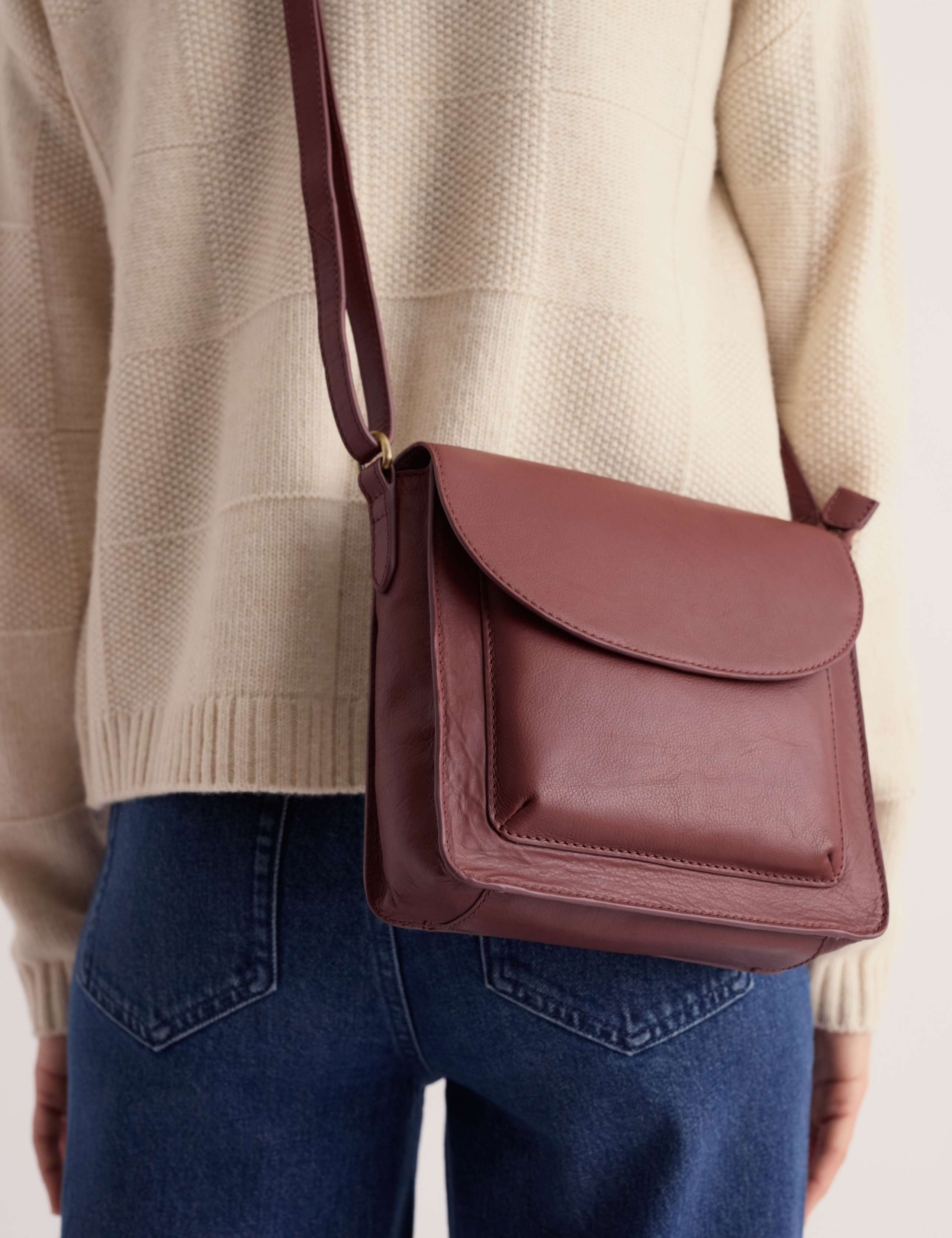 Leather Cross Body Bag 6 of 7