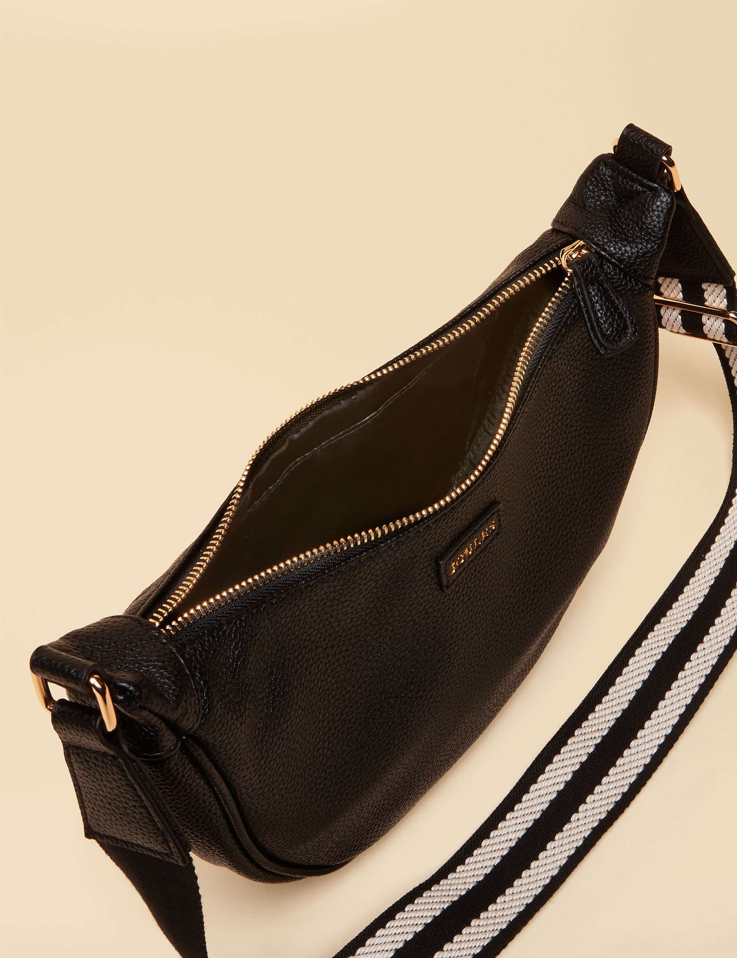 Faux Leather Moon Cross Body Bag 7 of 8