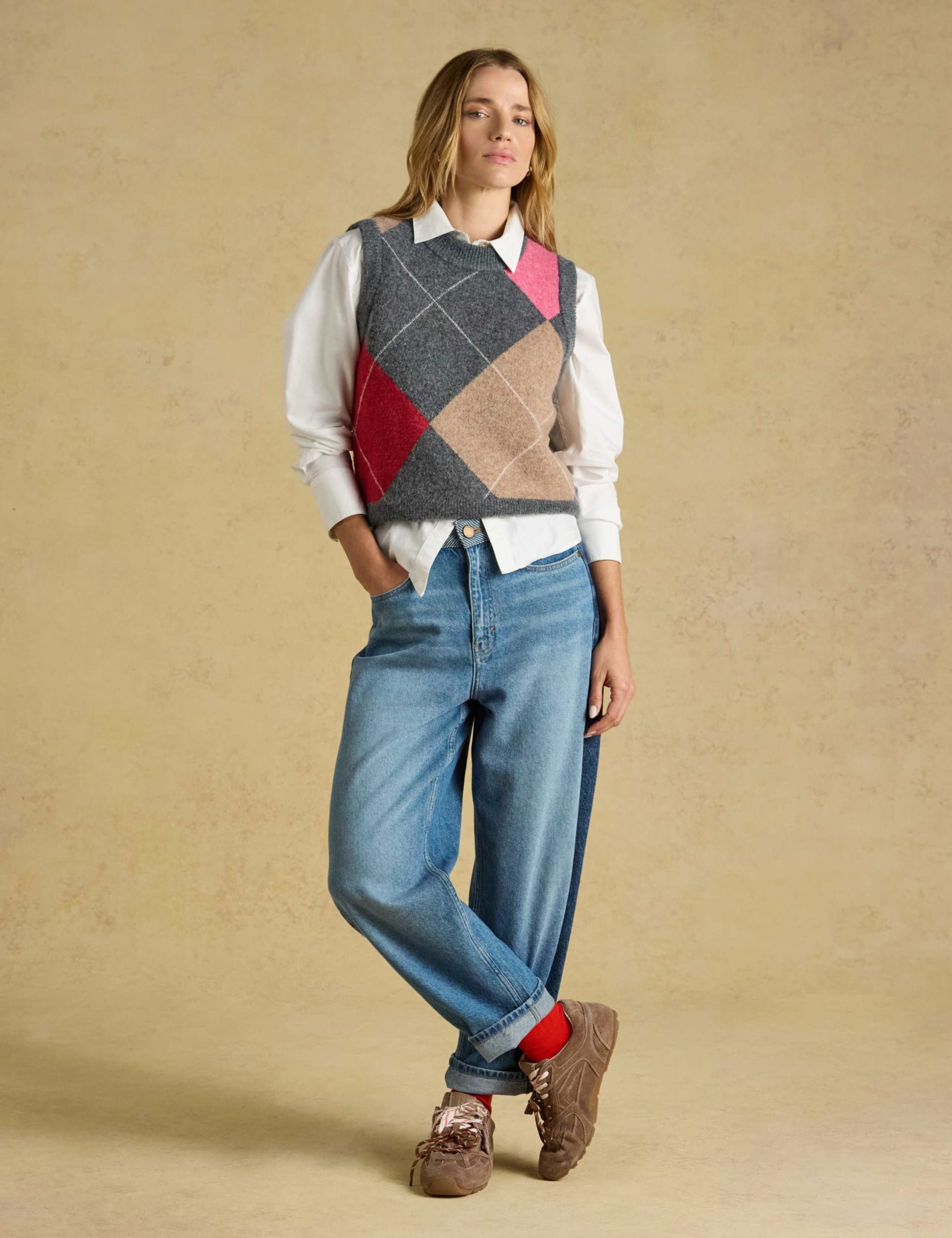 Argyle Knitted Vest 2 of 7