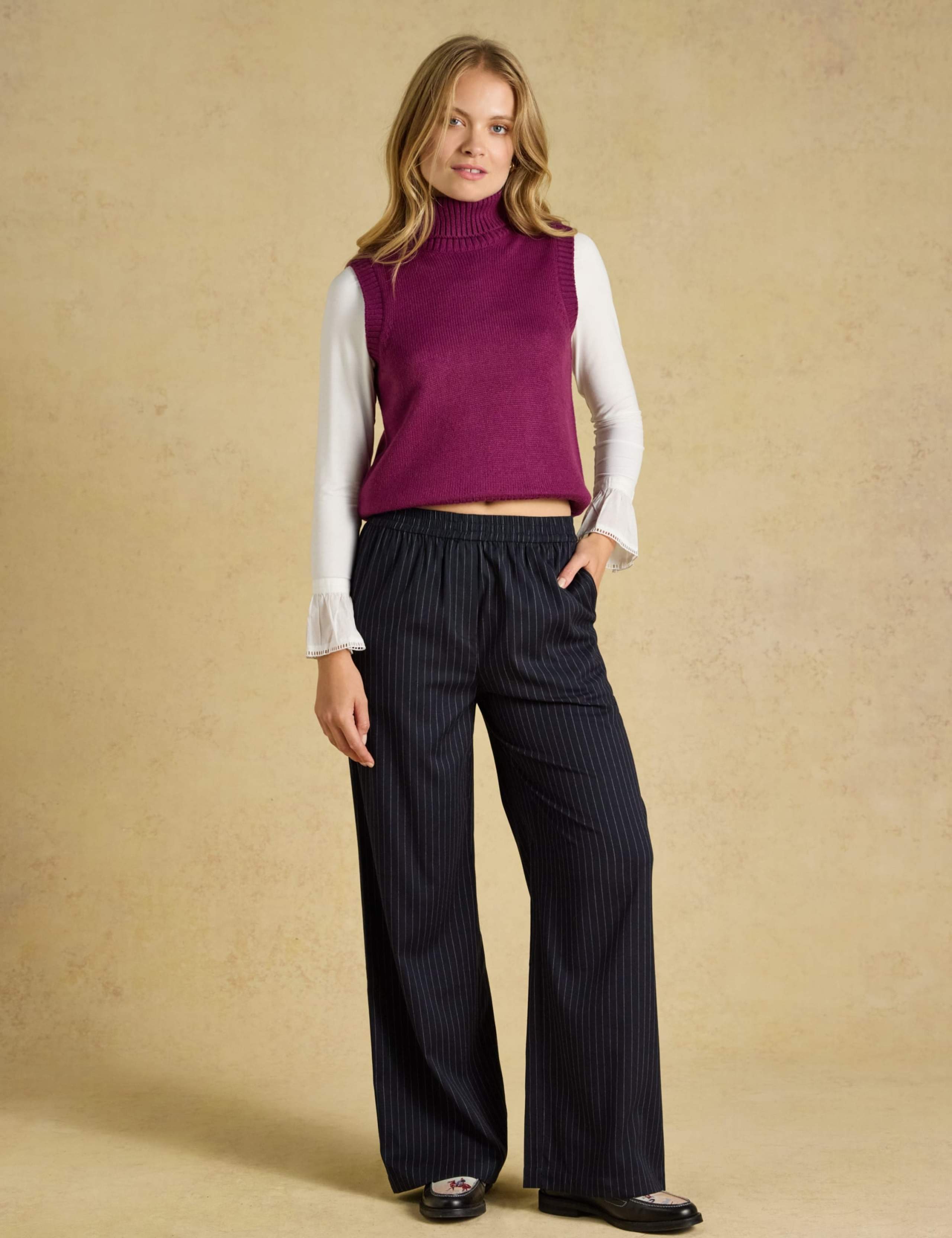 Roll Neck Fitted Knitted Vest with Wool 3 of 6