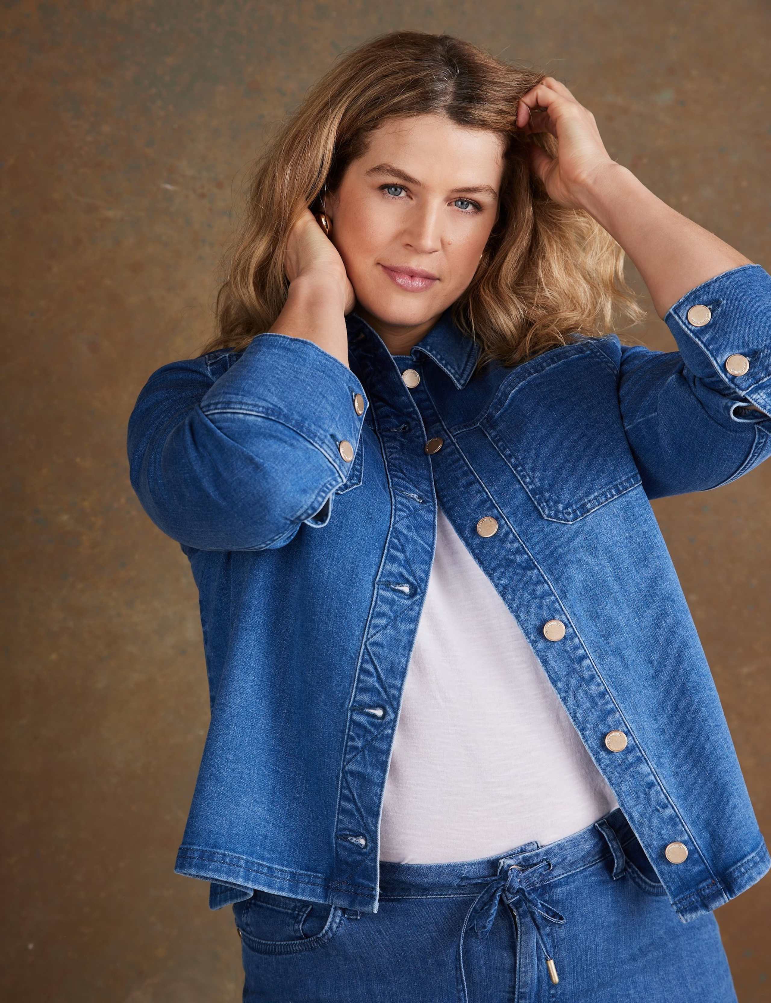 Denim Patch Pocket Cropped Jacket 3 of 5