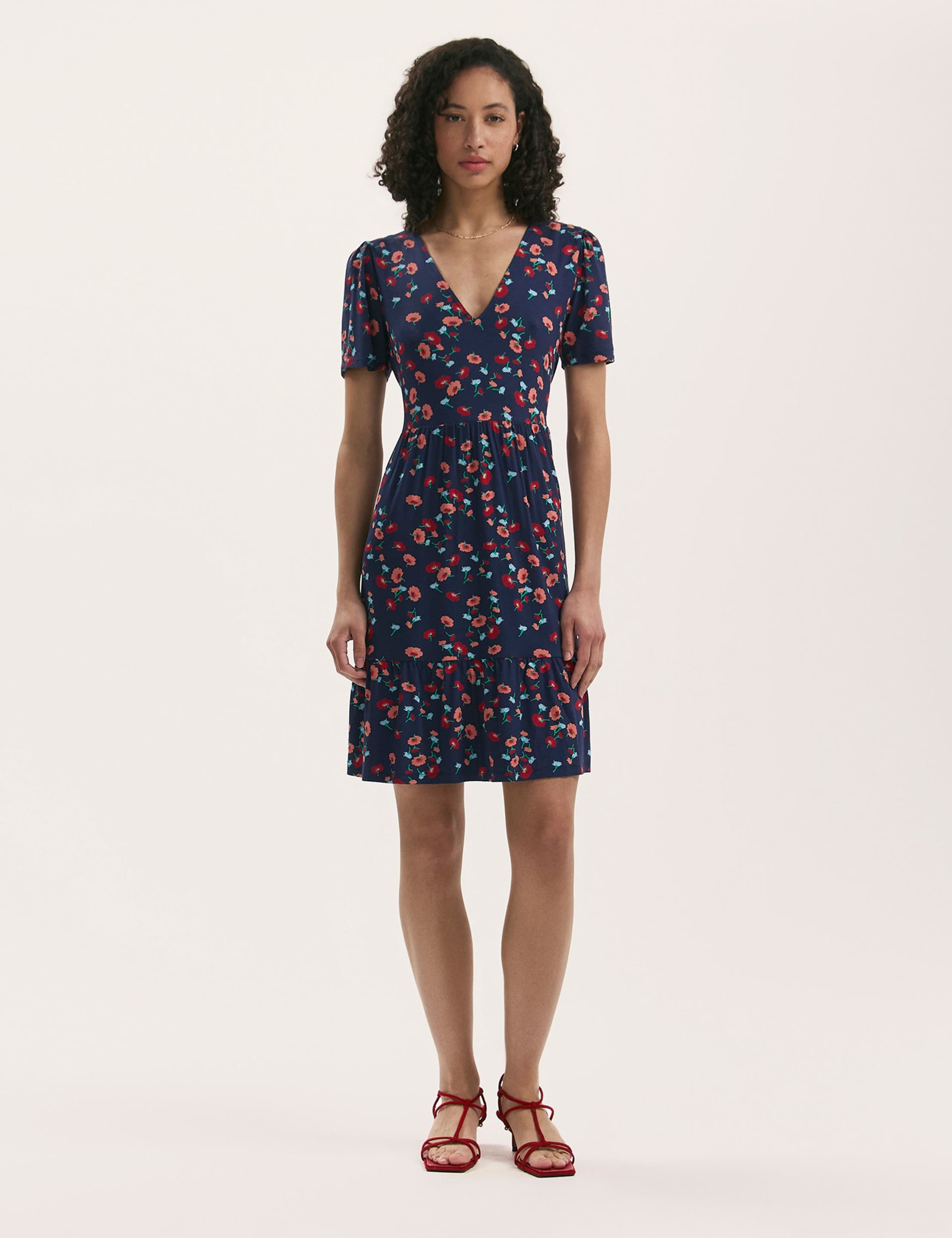 Jersey Floral V-Neck Tiered Dress 3 of 4