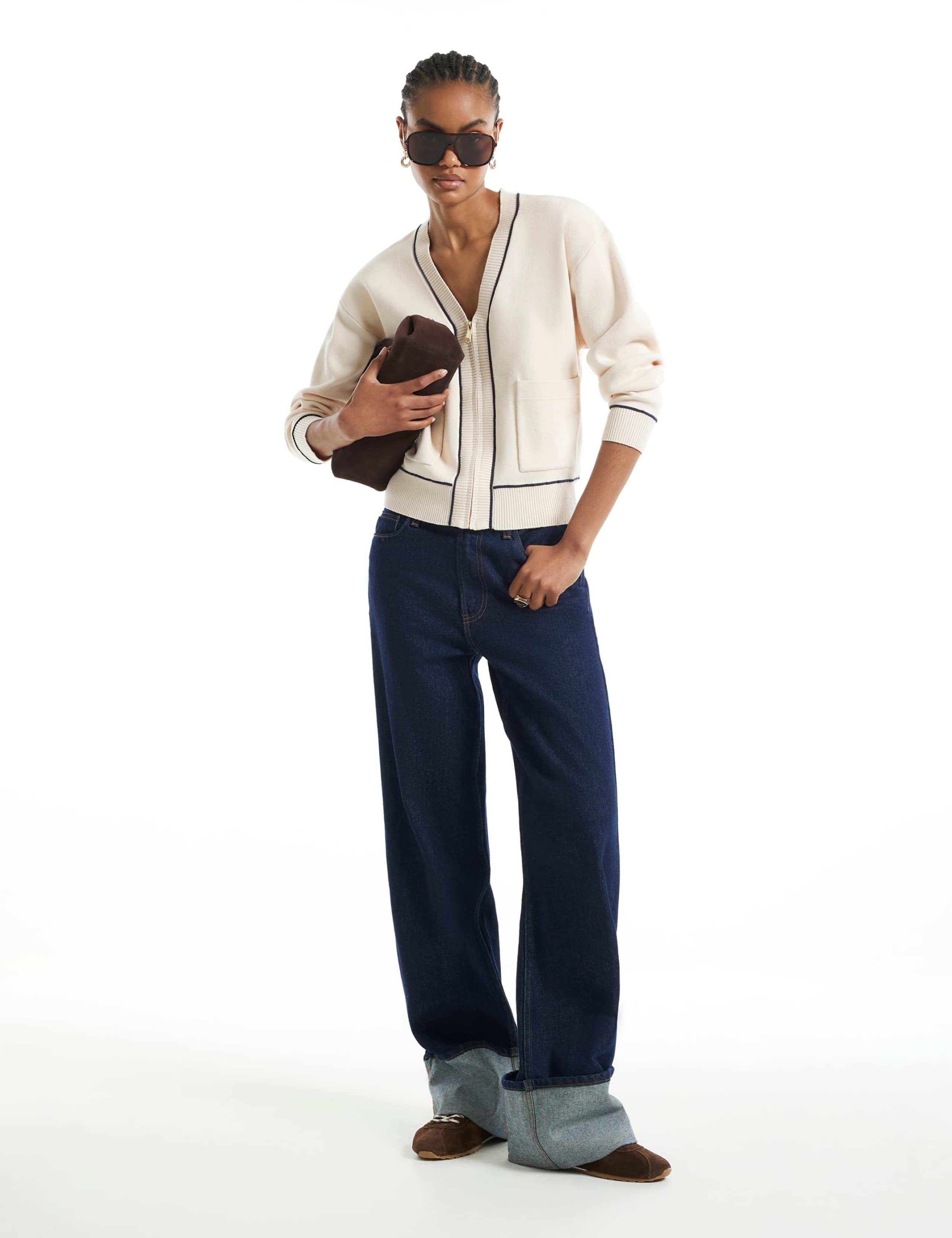 V-Neck Tipped Button Front Cardigan 1 of 4
