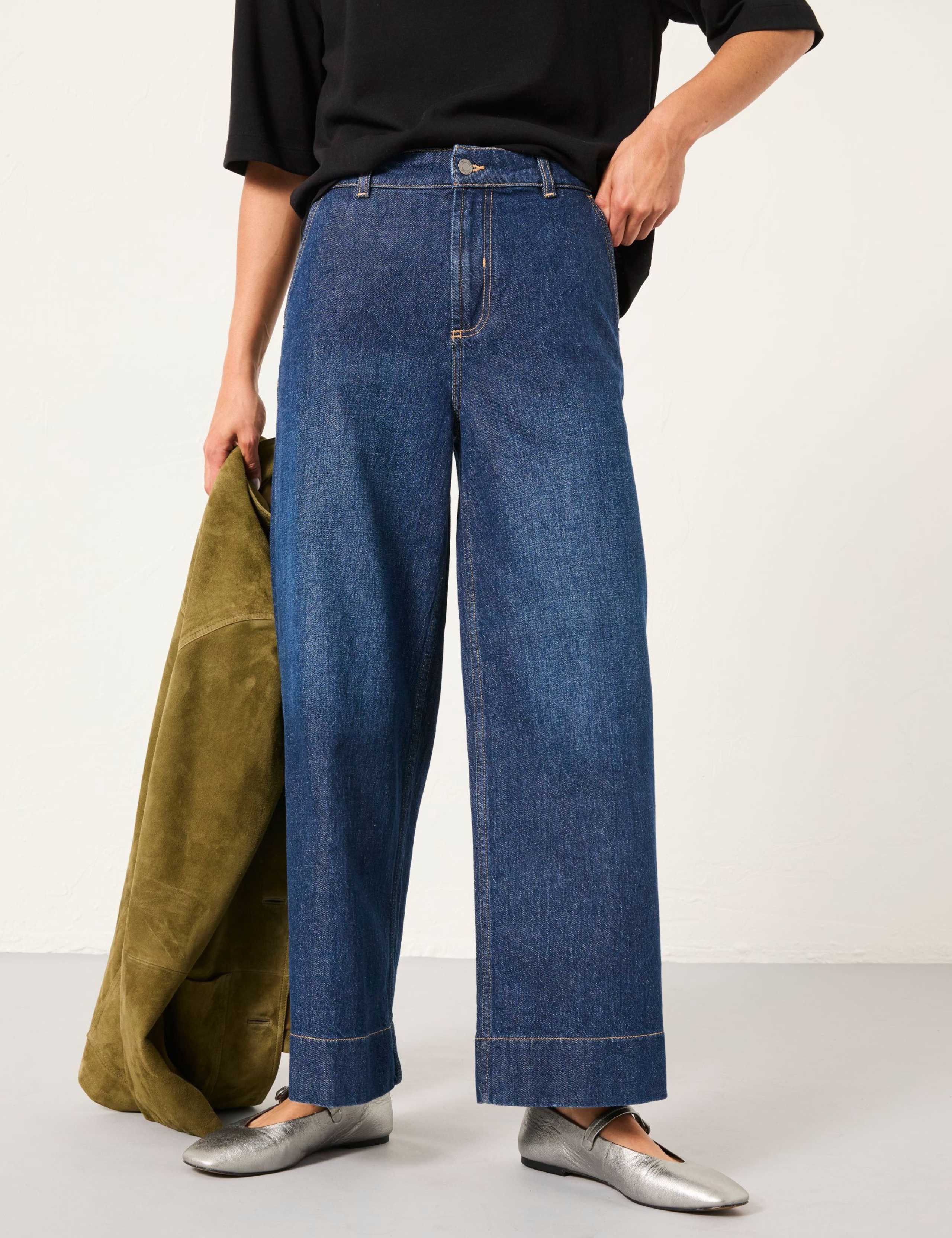 Mid Rise Wide Leg Cropped Jeans 6 of 6