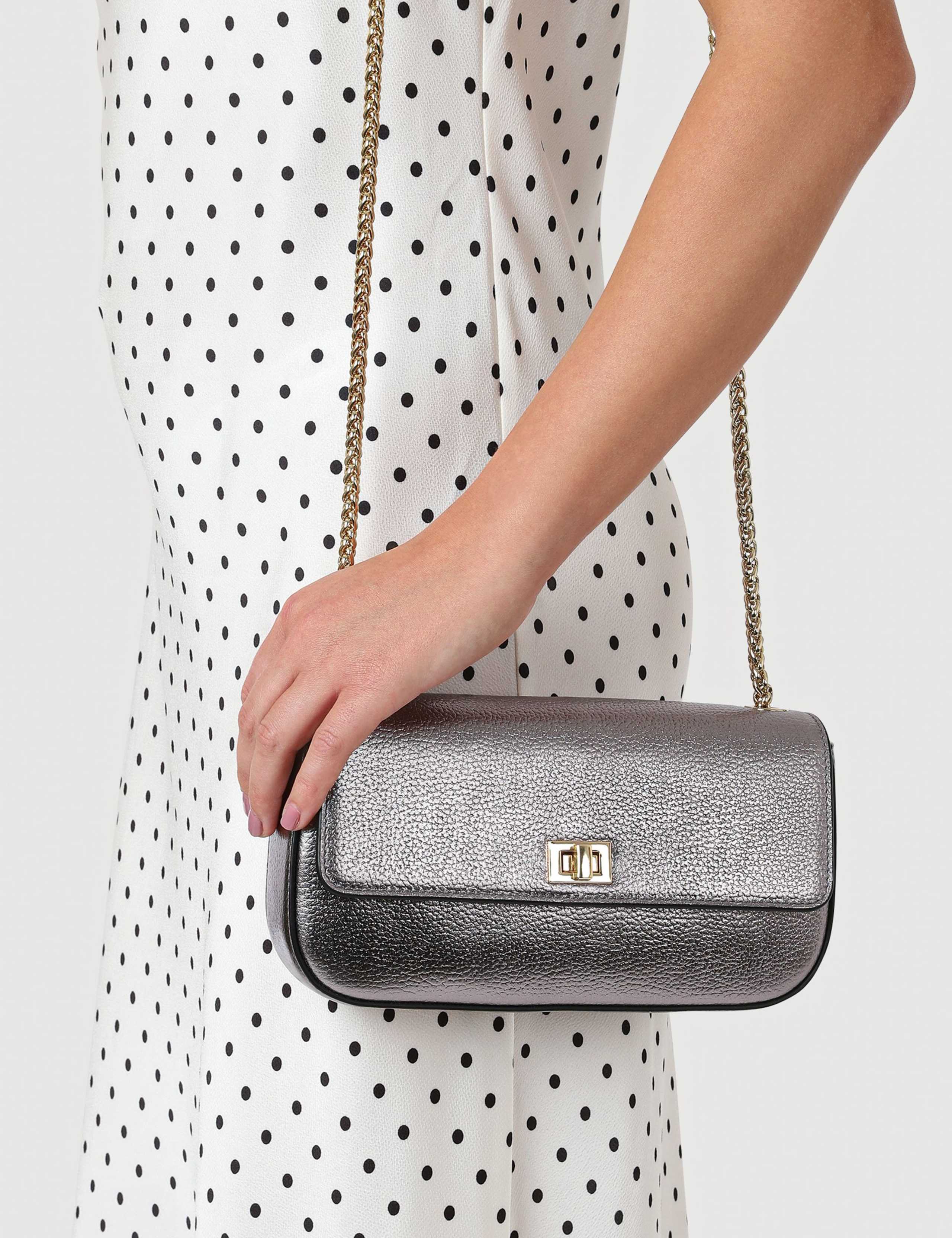 Leather Shoulder Bag 4 of 4