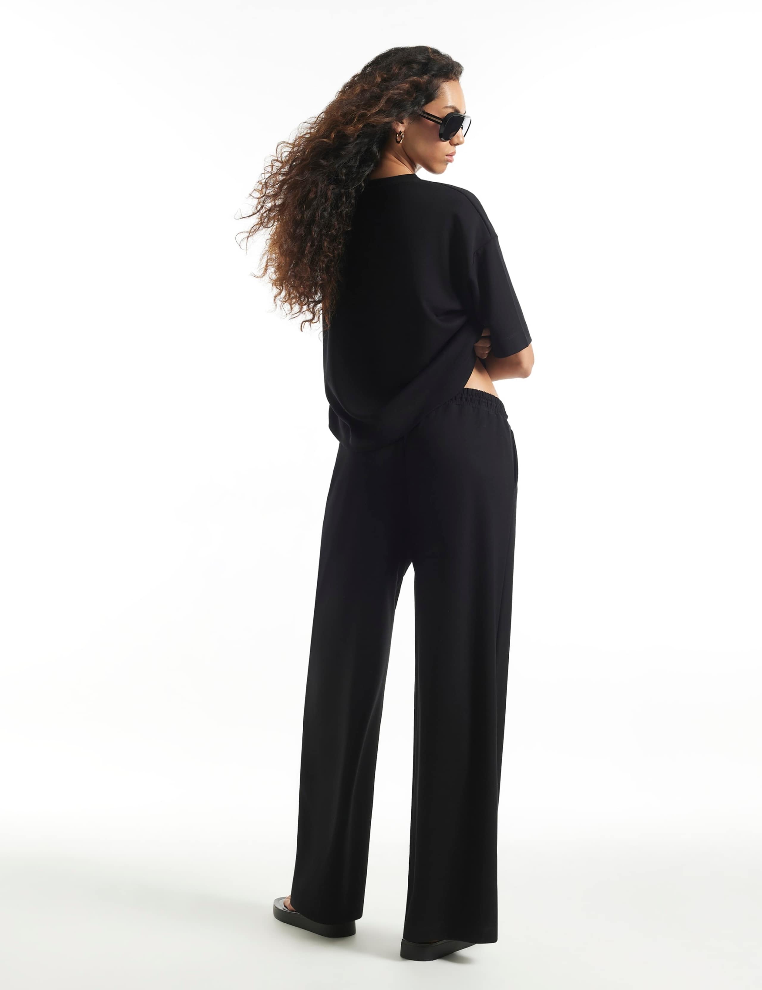 Drawstring Wide Leg Joggers 2 of 6