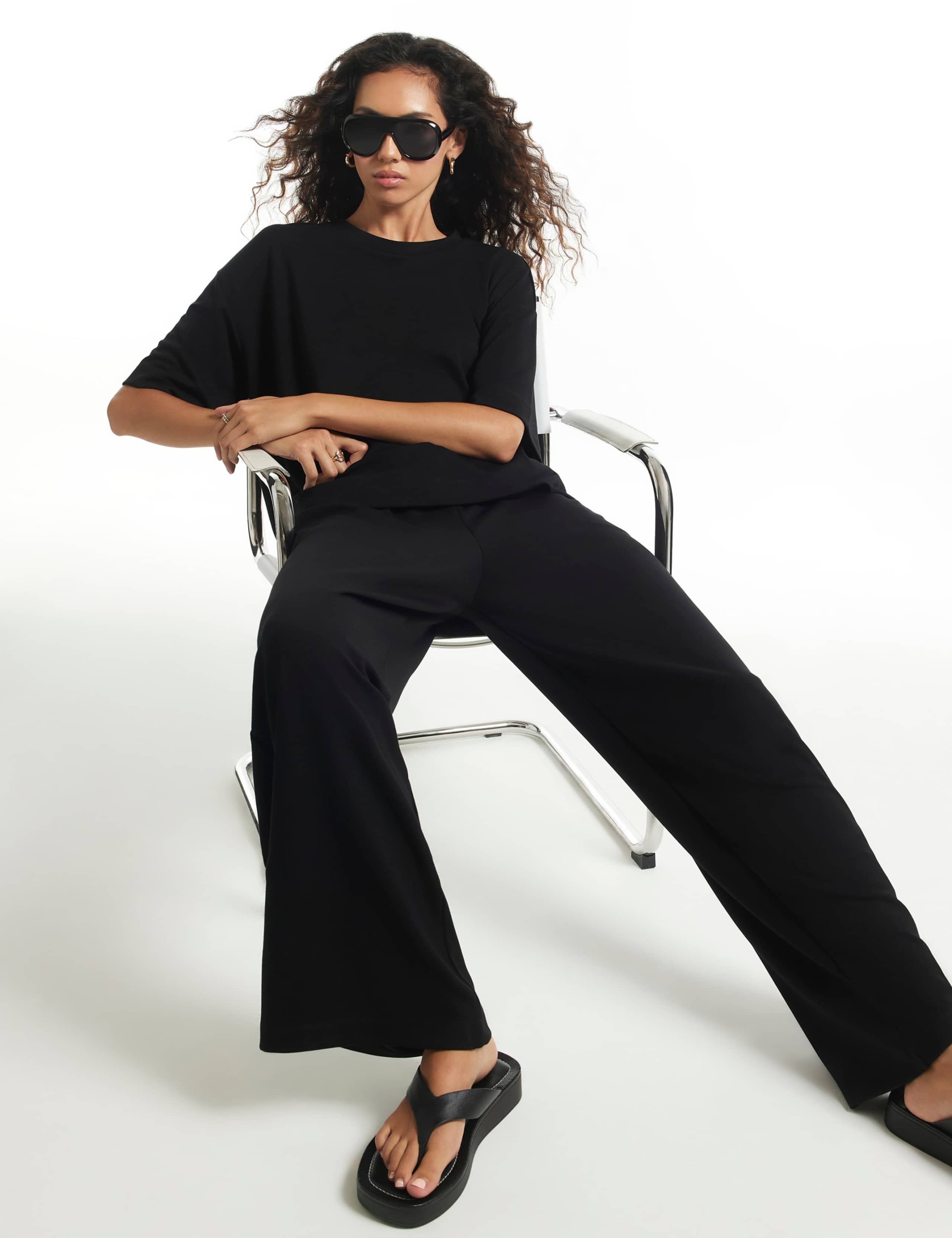 Drawstring Wide Leg Joggers 3 of 6