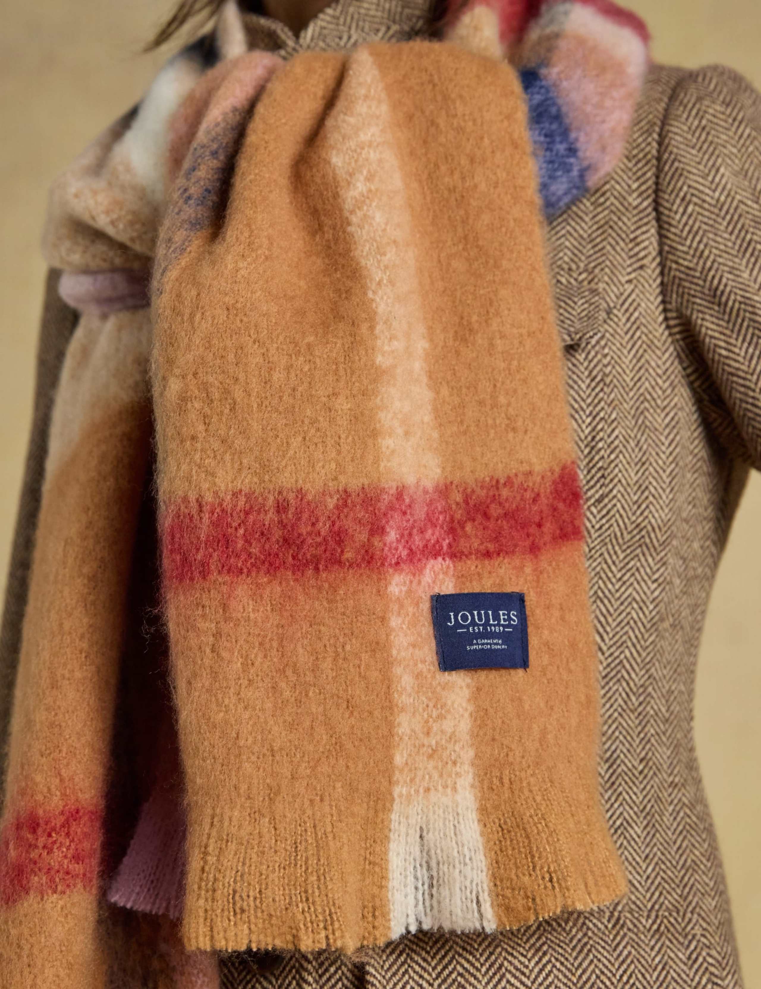 Brushed Checked Tassel Scarf 3 of 8