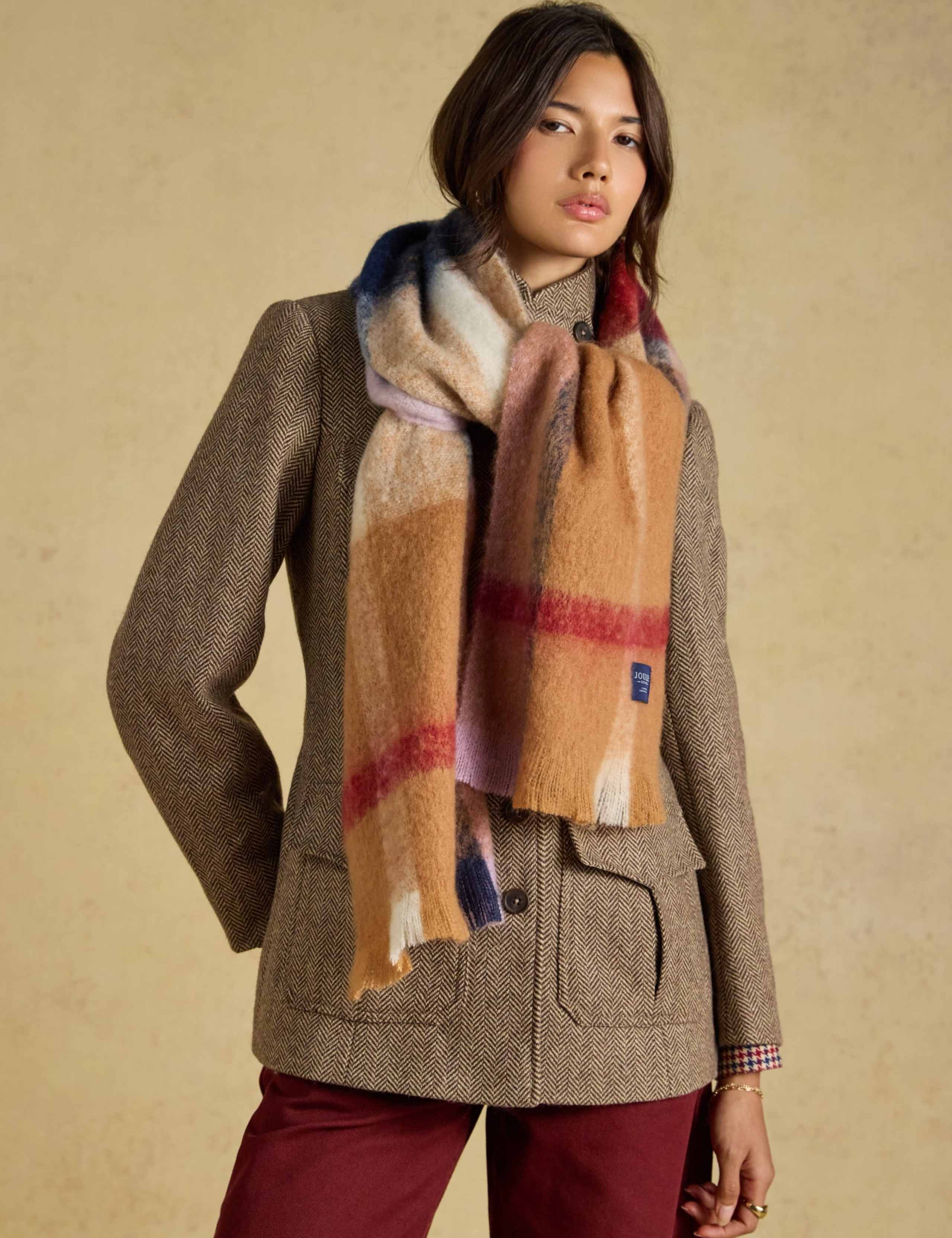 Brushed Checked Tassel Scarf 4 of 8
