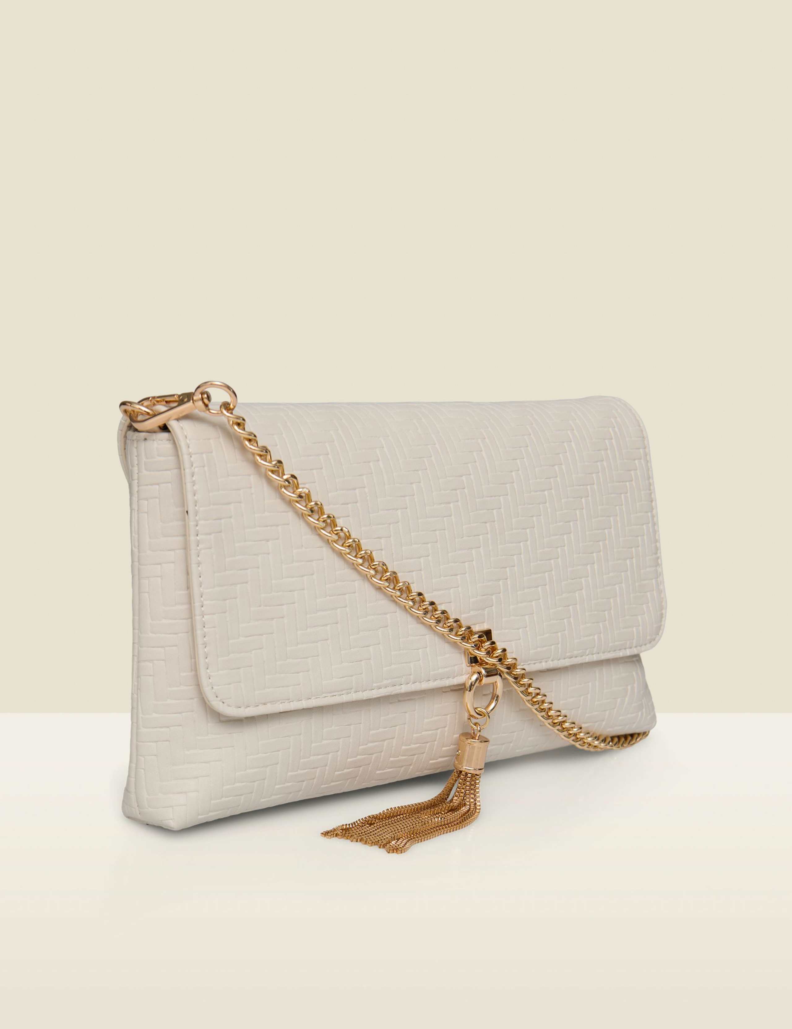 Chain Strap Tassel Flap Clutch Bag 2 of 4