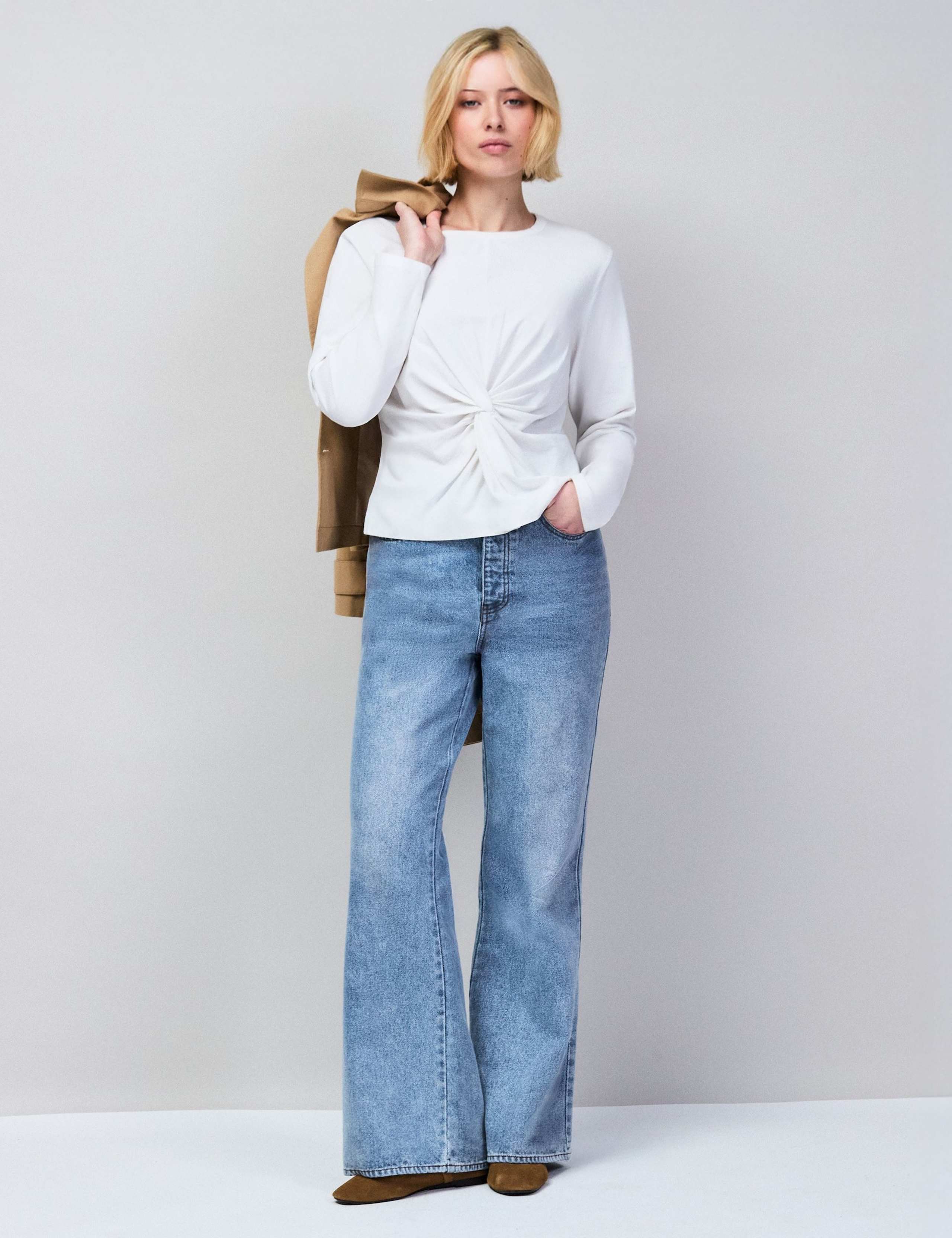 Pure Cotton Twist Front Top 2 of 4