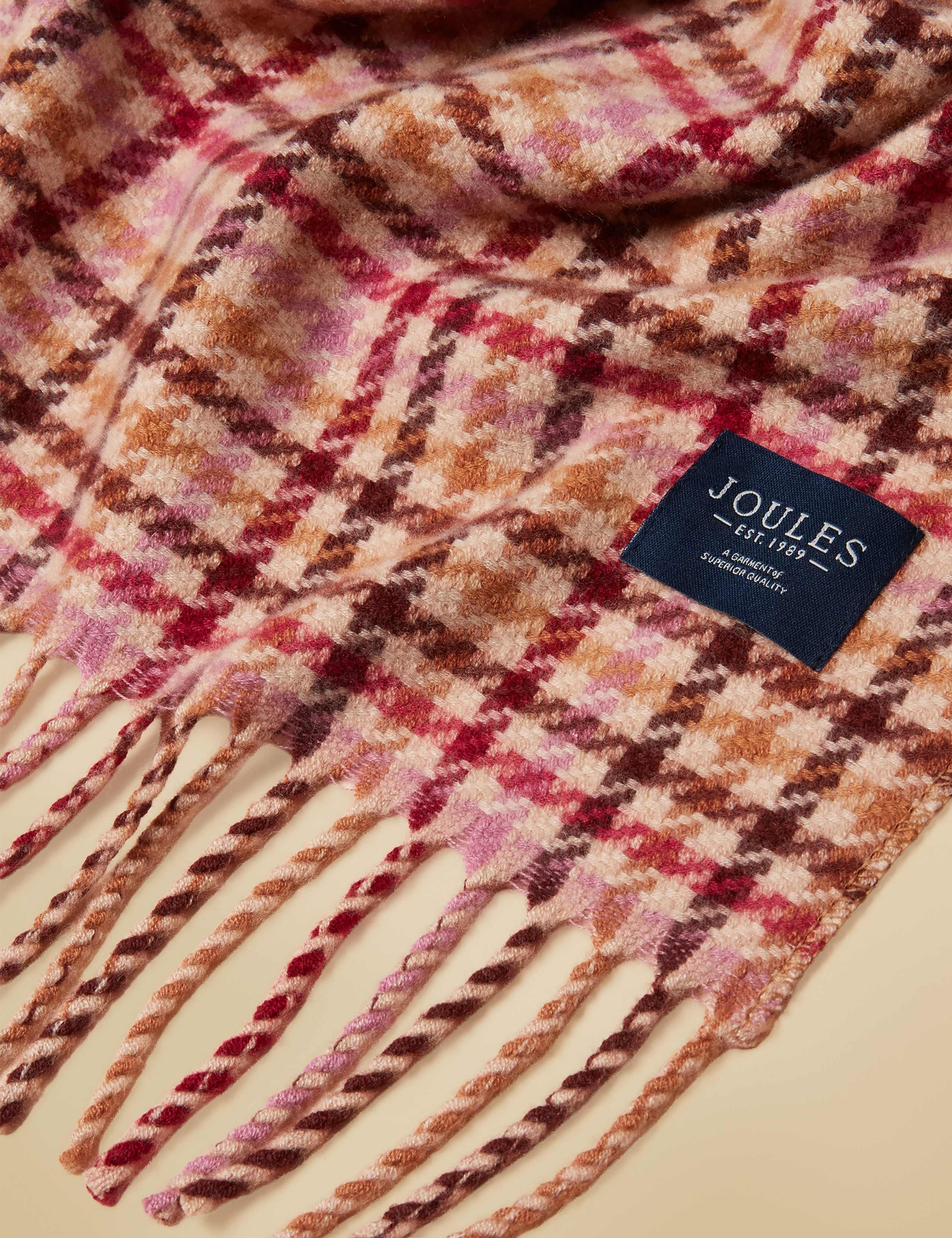 Houndstooth Scarf 6 of 6
