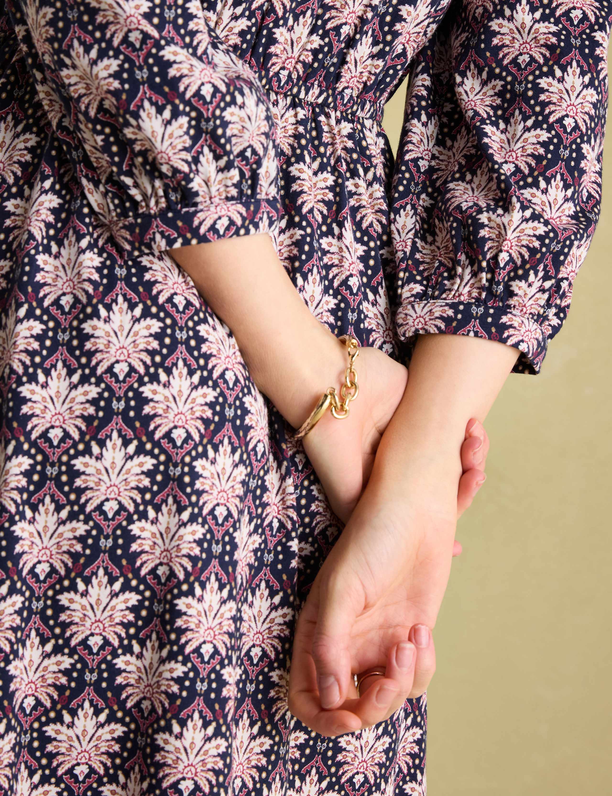 Jersey Printed Midi Waisted Dress 4 of 6