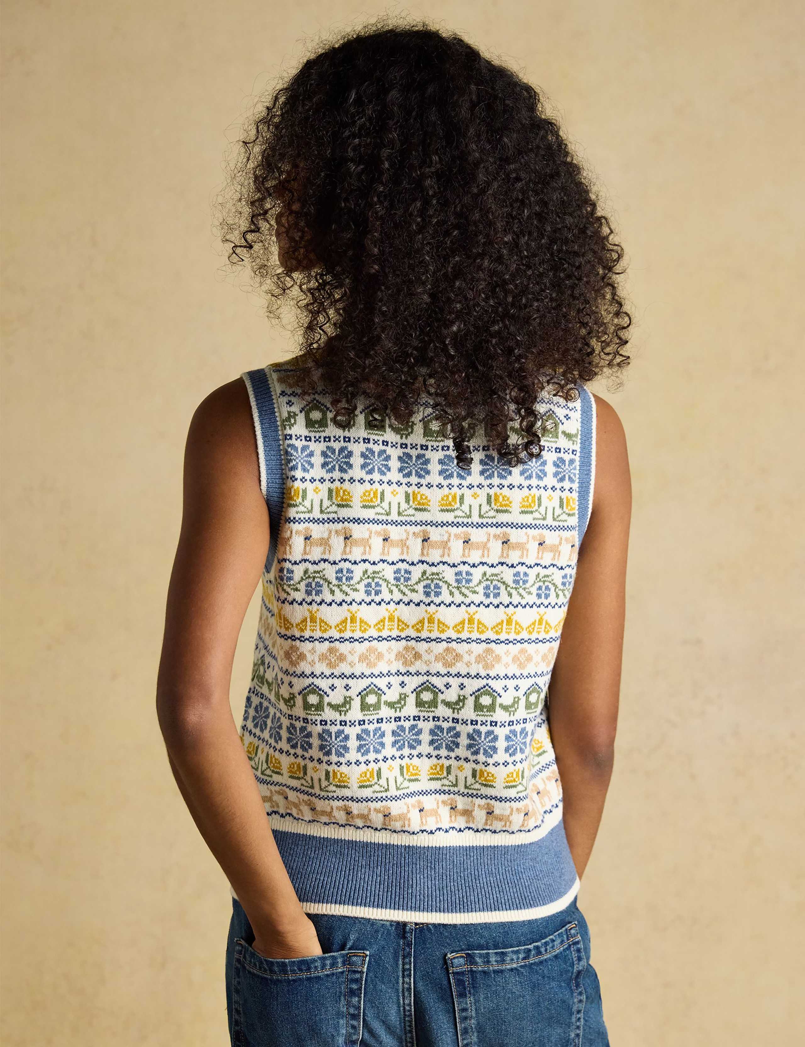 Cotton Rich Intarsia Knitted Vest with Wool 7 of 9