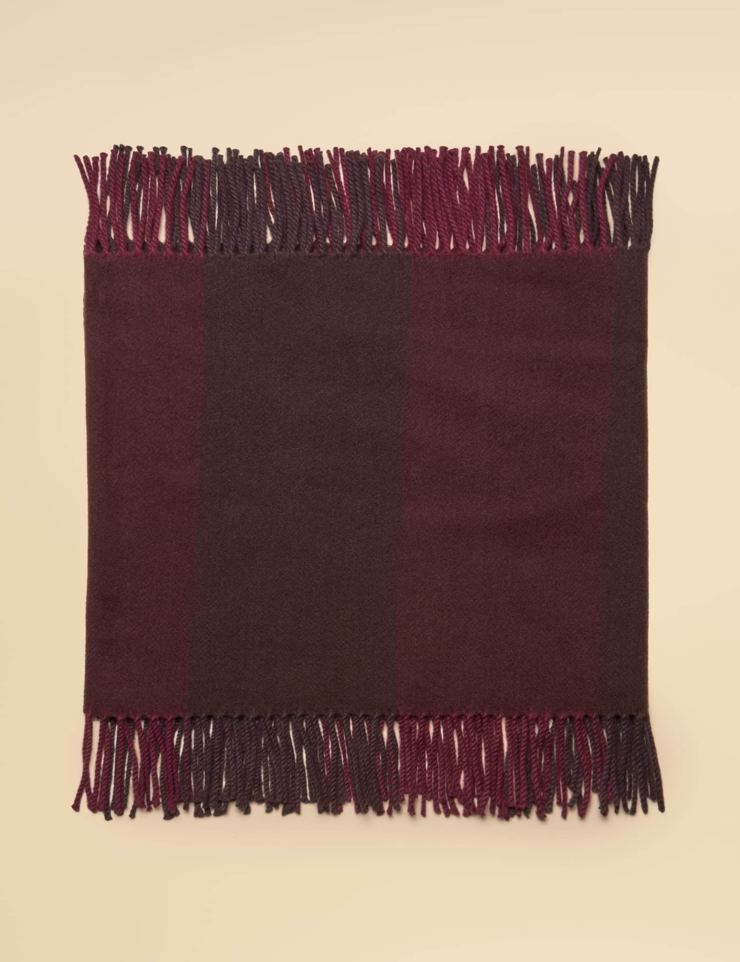 Knitted Checked Oversized Tassel Scarf 5 of 6