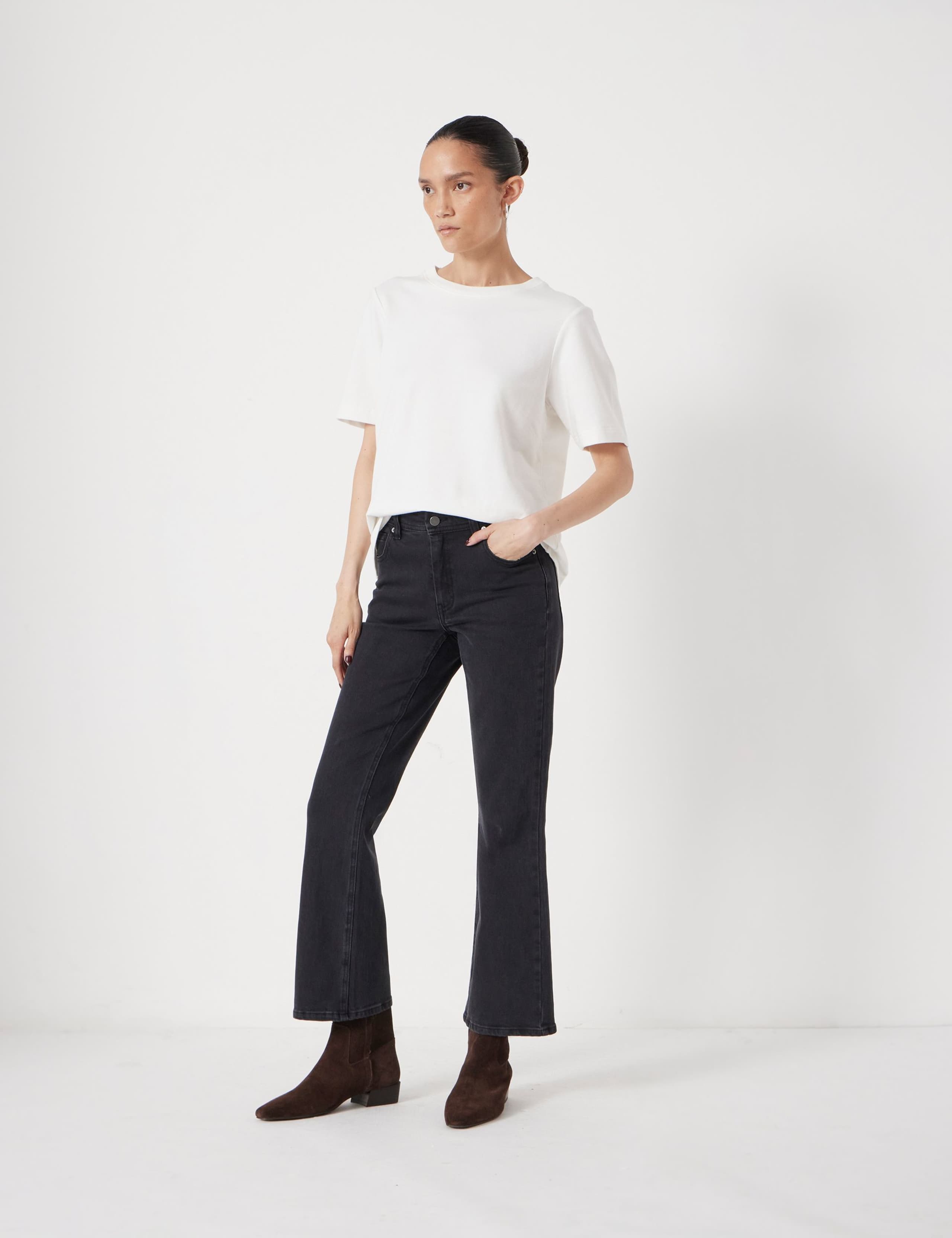 Mid Rise Bootcut Cropped Jeans 3 of 6