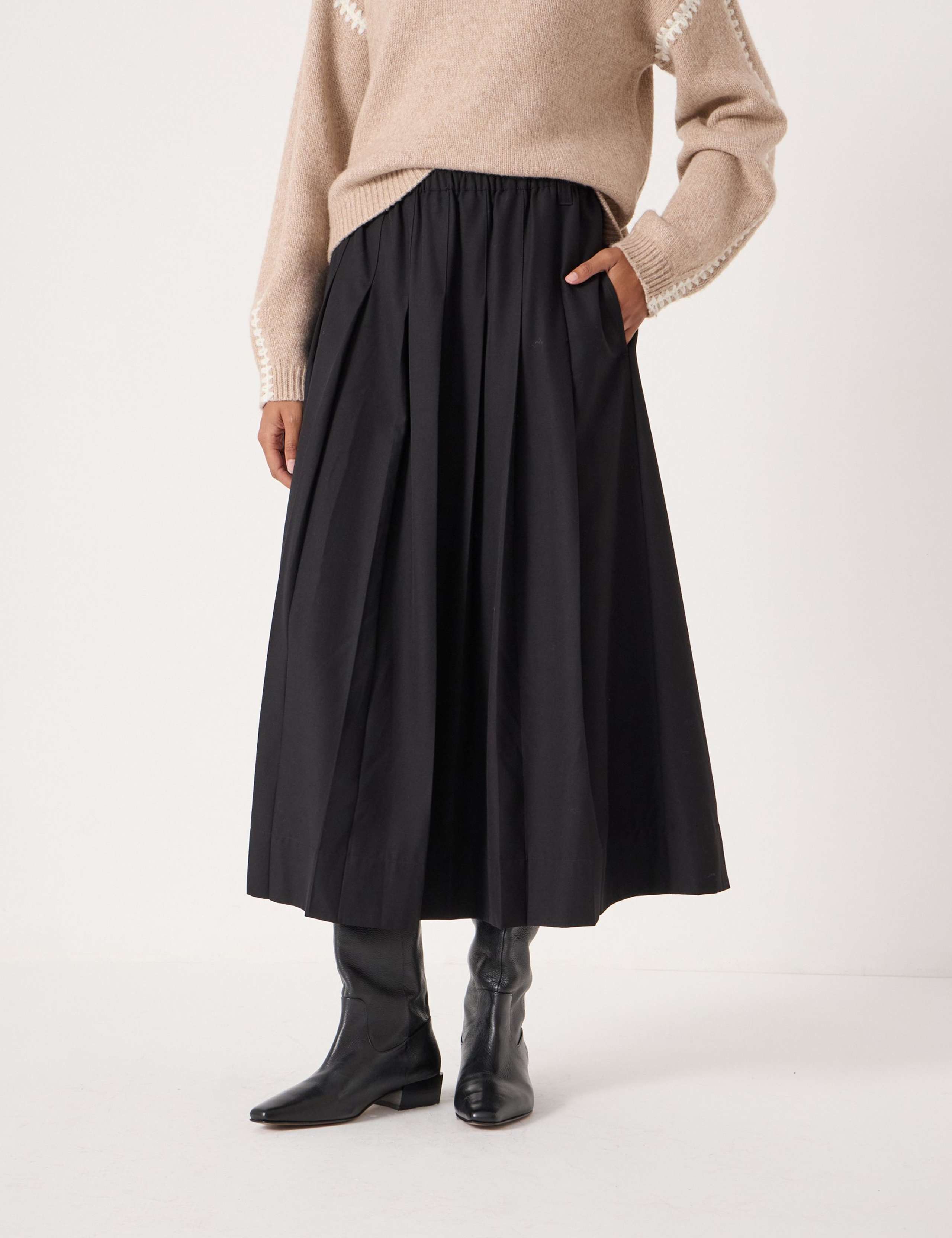 Pleated Midi Skirt with Wool 3 of 5
