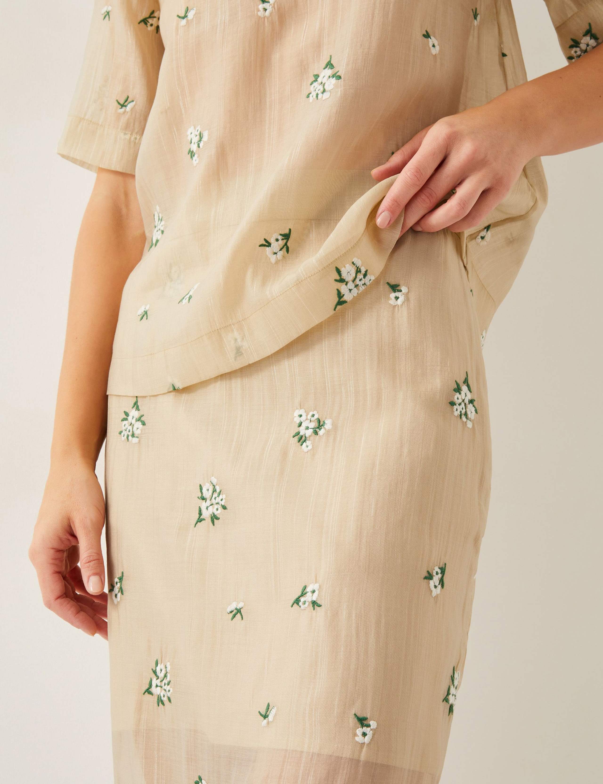 Embroidered Midi Column Skirt 3 of 5