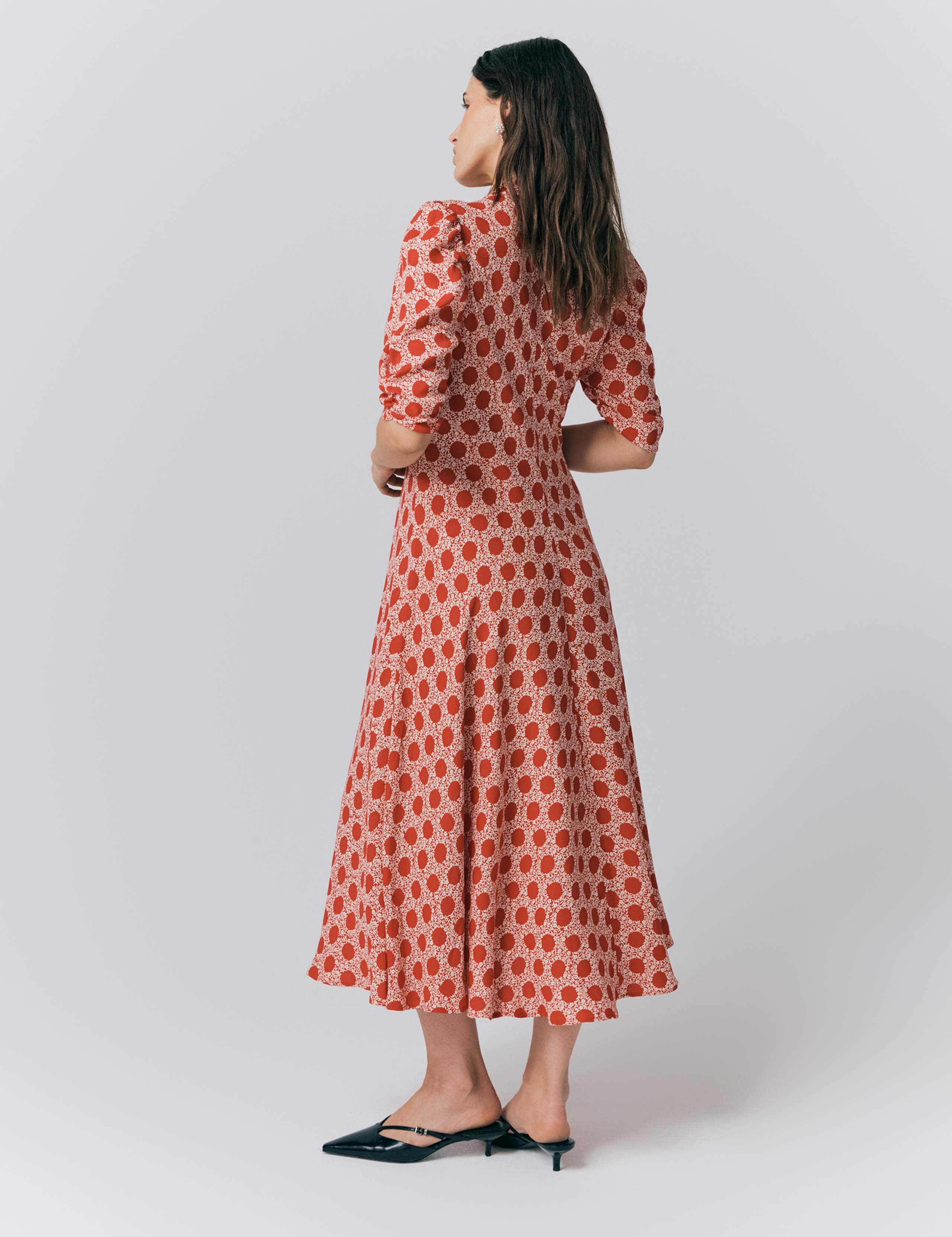 Printed V-Neck Midi Tea Dress 2 of 4