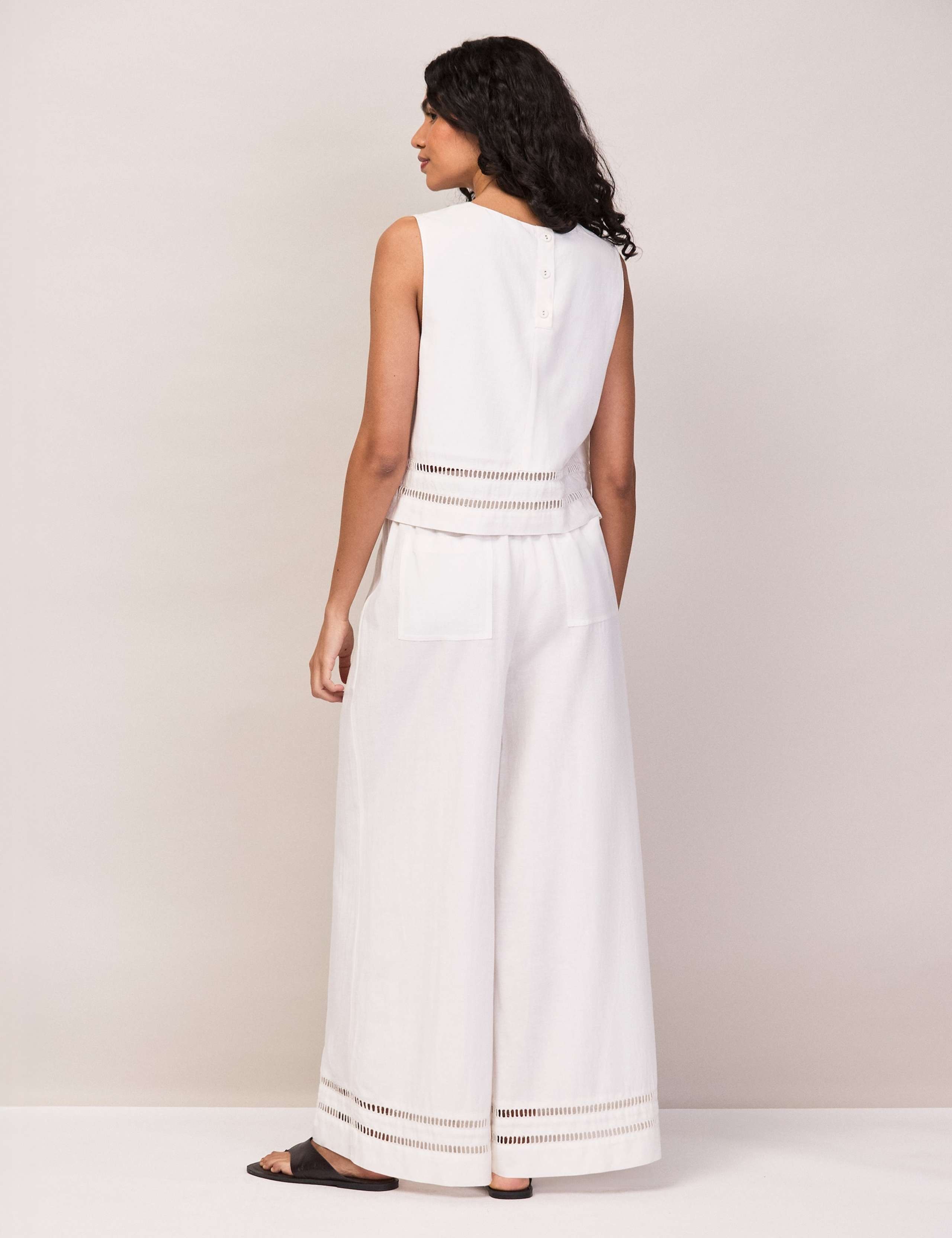 Cotton Blend Ladder Lace Cropped Shell Top 3 of 6