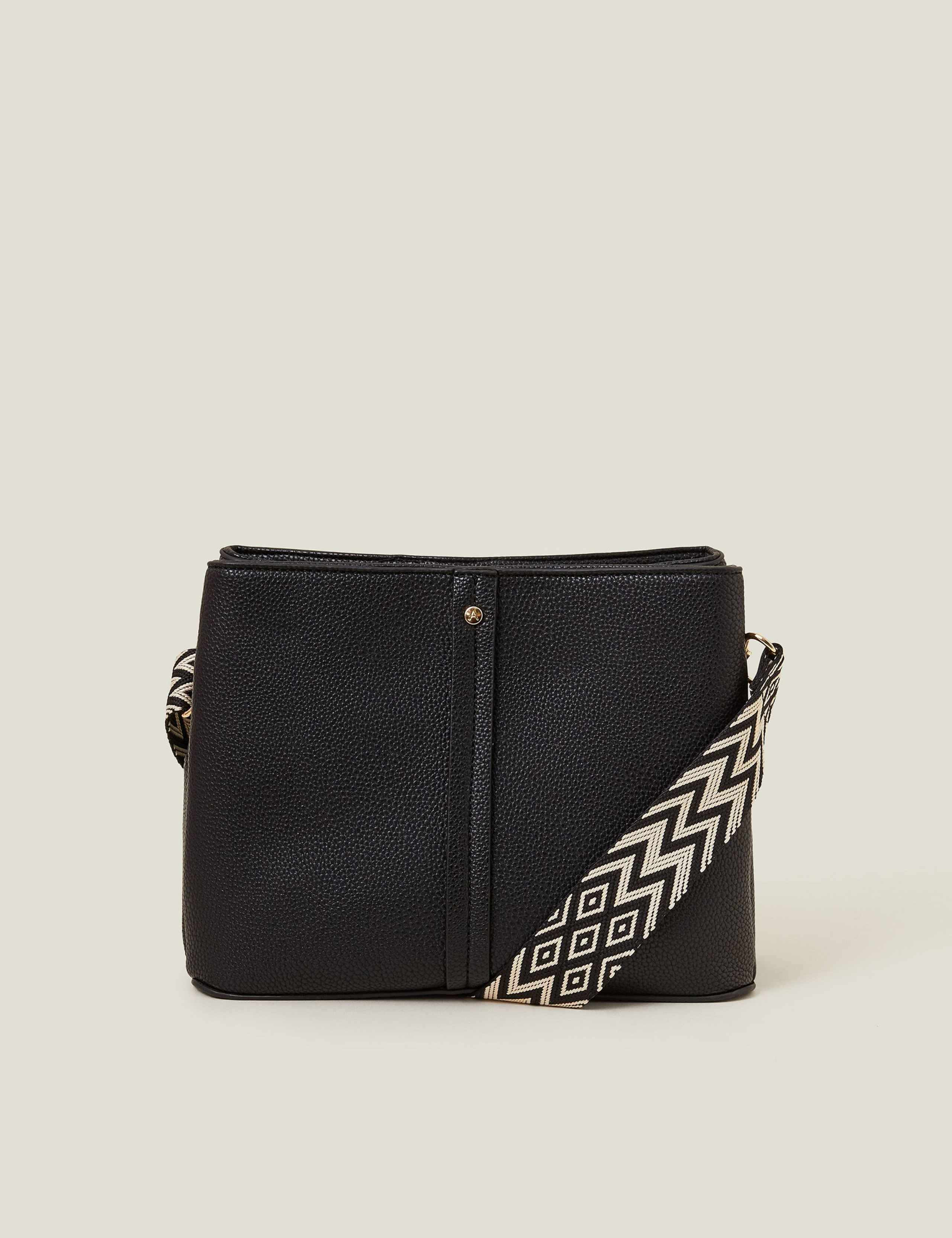 Cross Body Bag 2 of 5