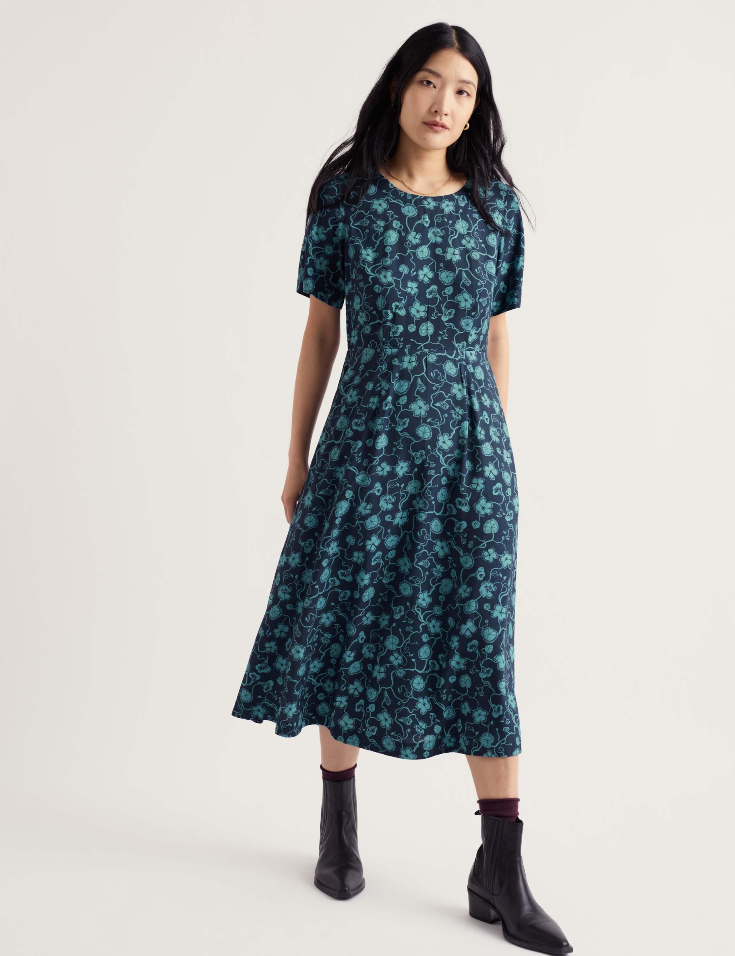 Floral Scoop Neck Midi Waisted Dress 1 of 5