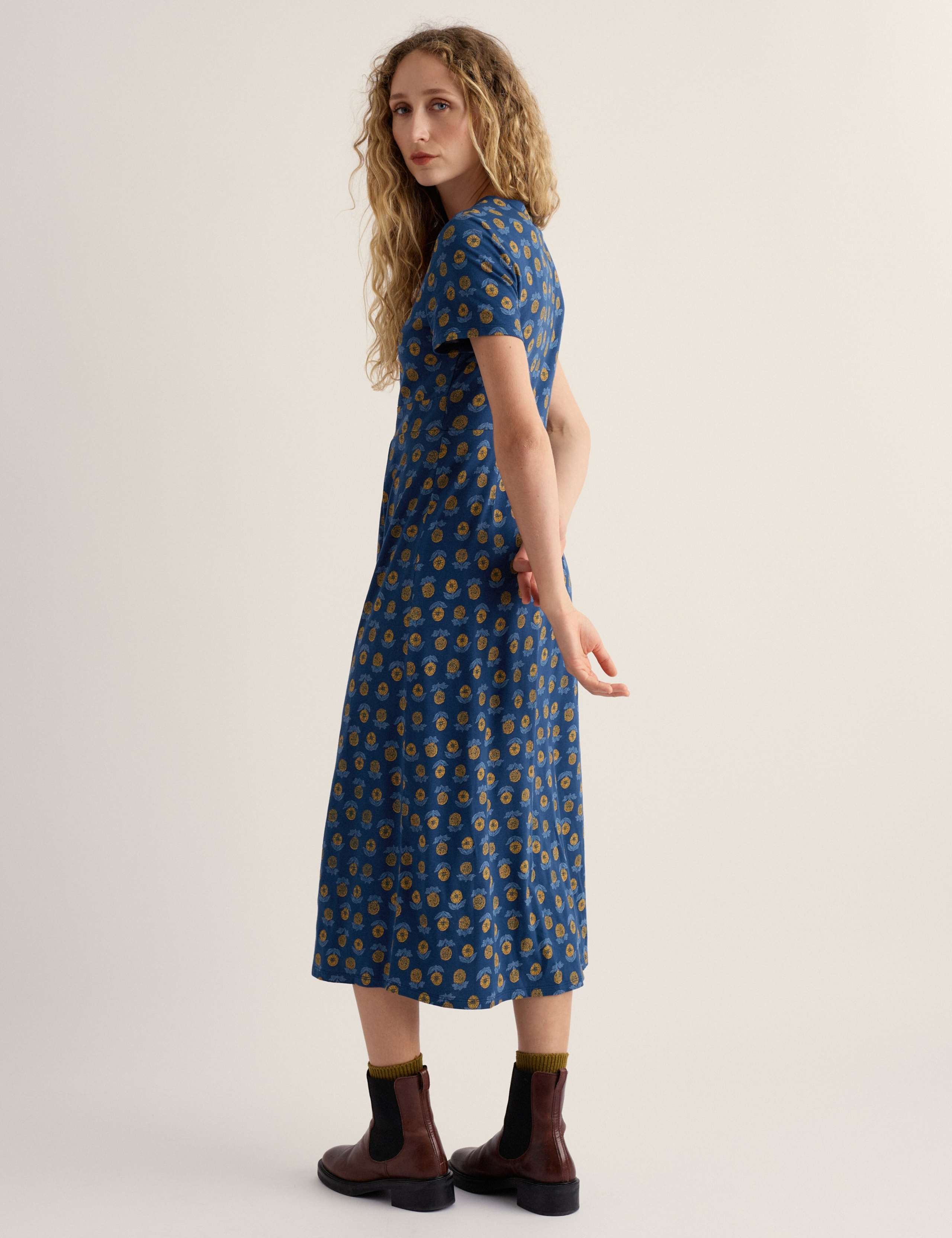 Jersey Floral V-Neck Midi Skater Dress 4 of 5