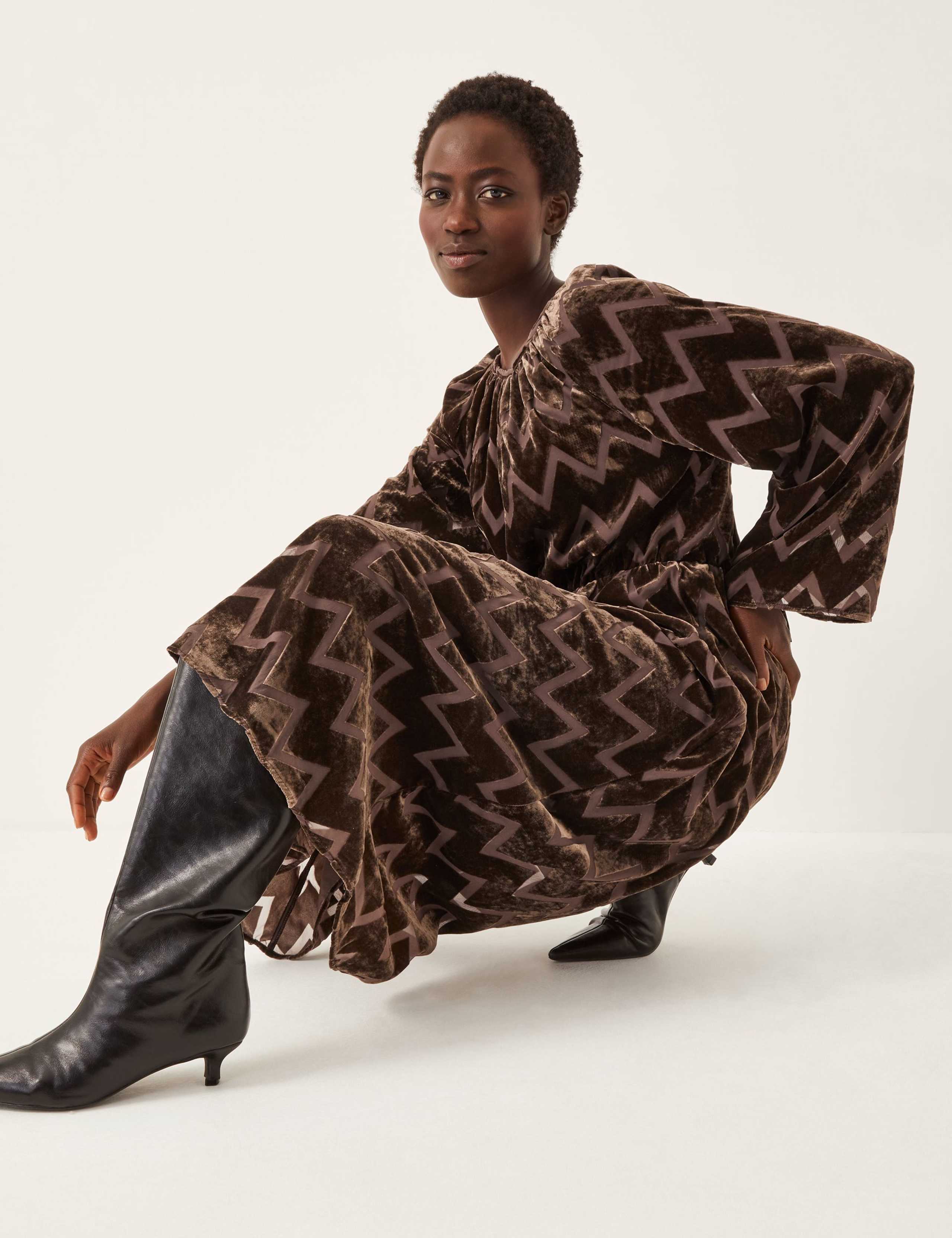 Geometric Round Neck Midi Smock Dress 4 of 5