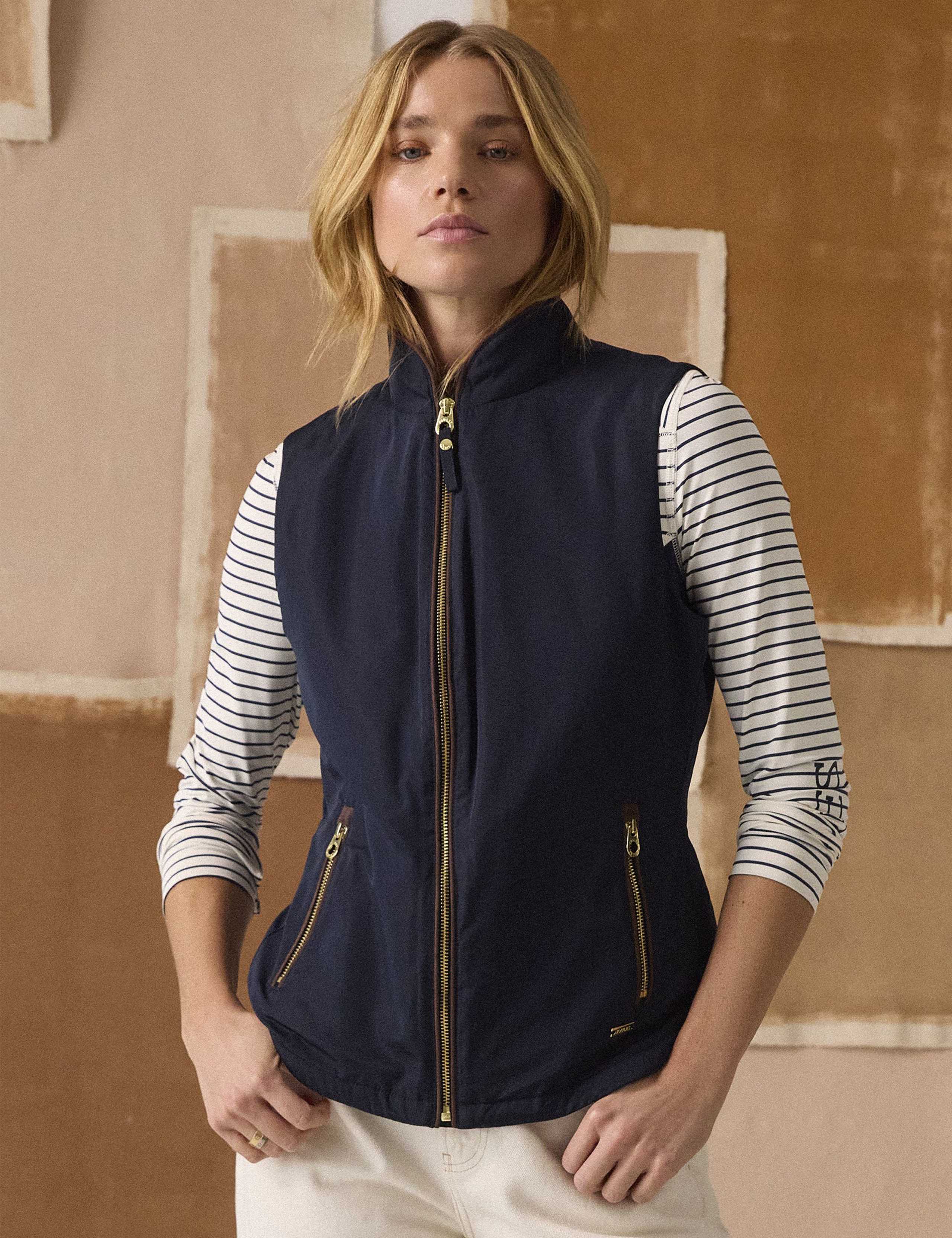 Lightweight Gilet 3 of 11