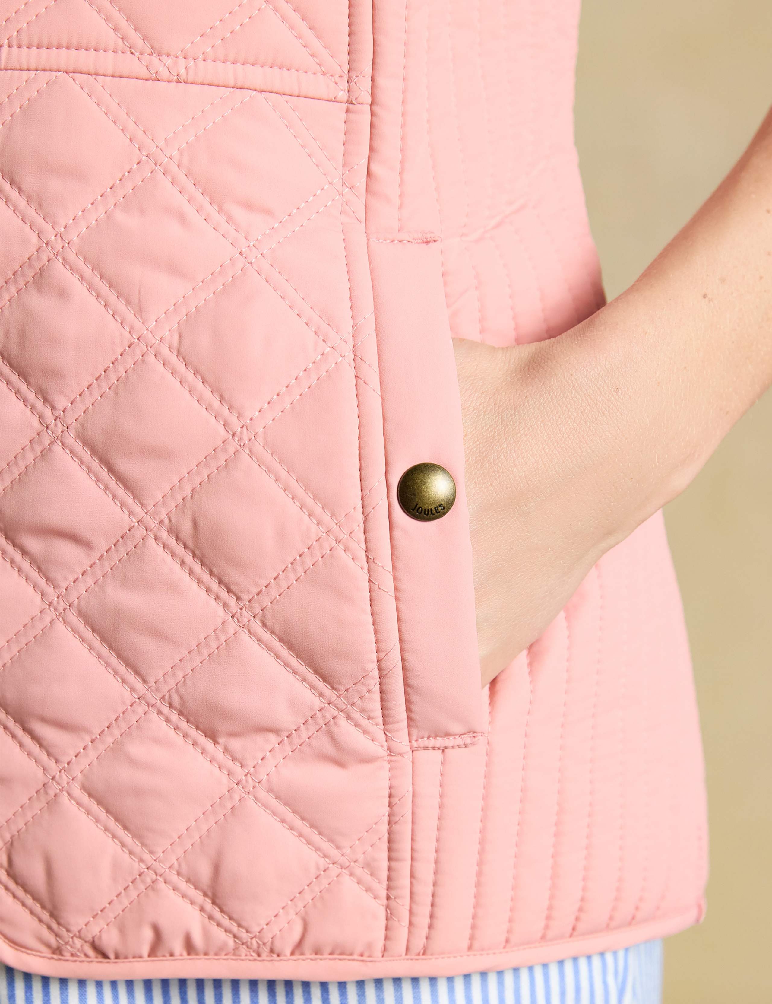 Showerproof Quilted Zip Through Gilet 9 of 11