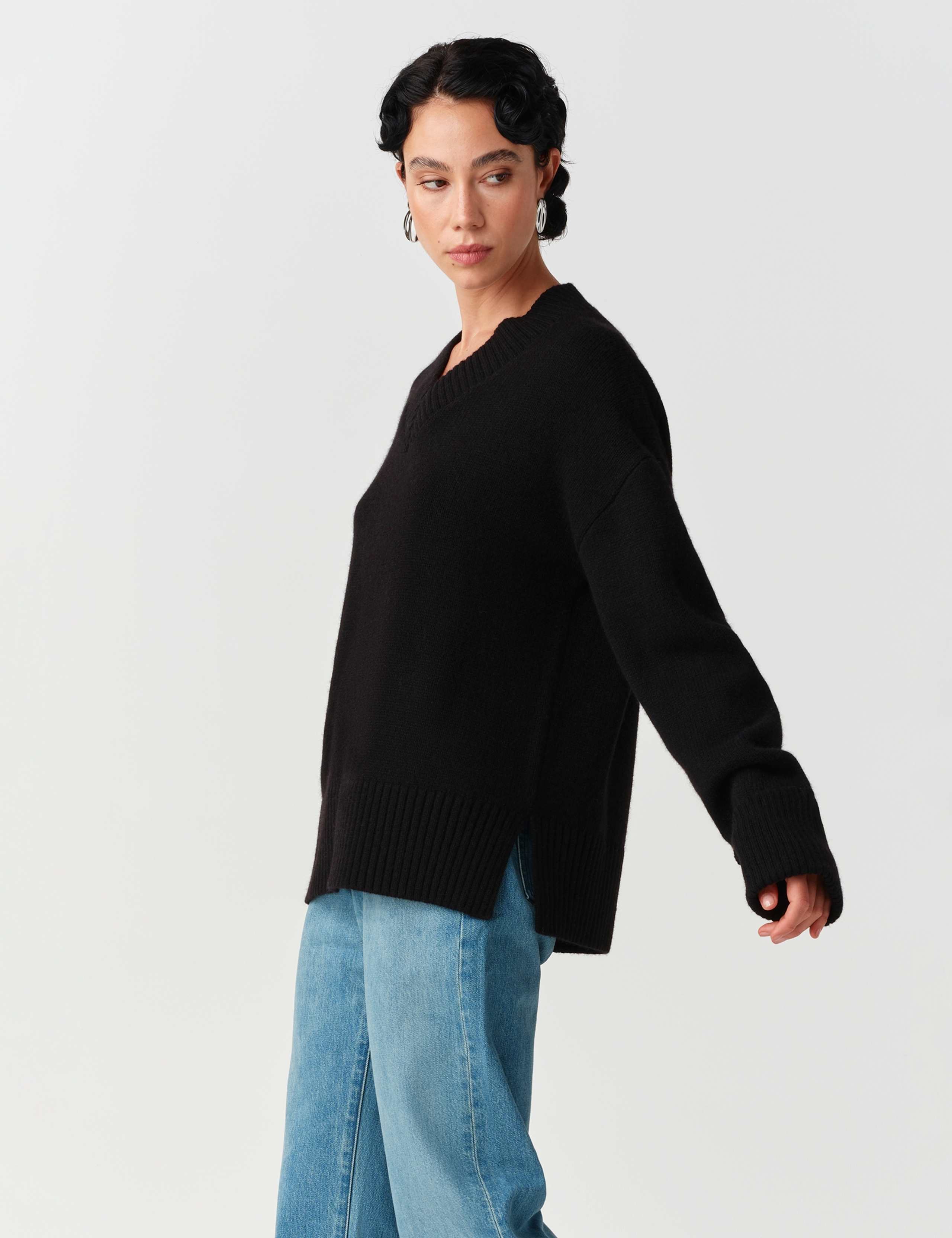 Wool Rich Ribbed V Neck Relaxed Jumper 4 of 9