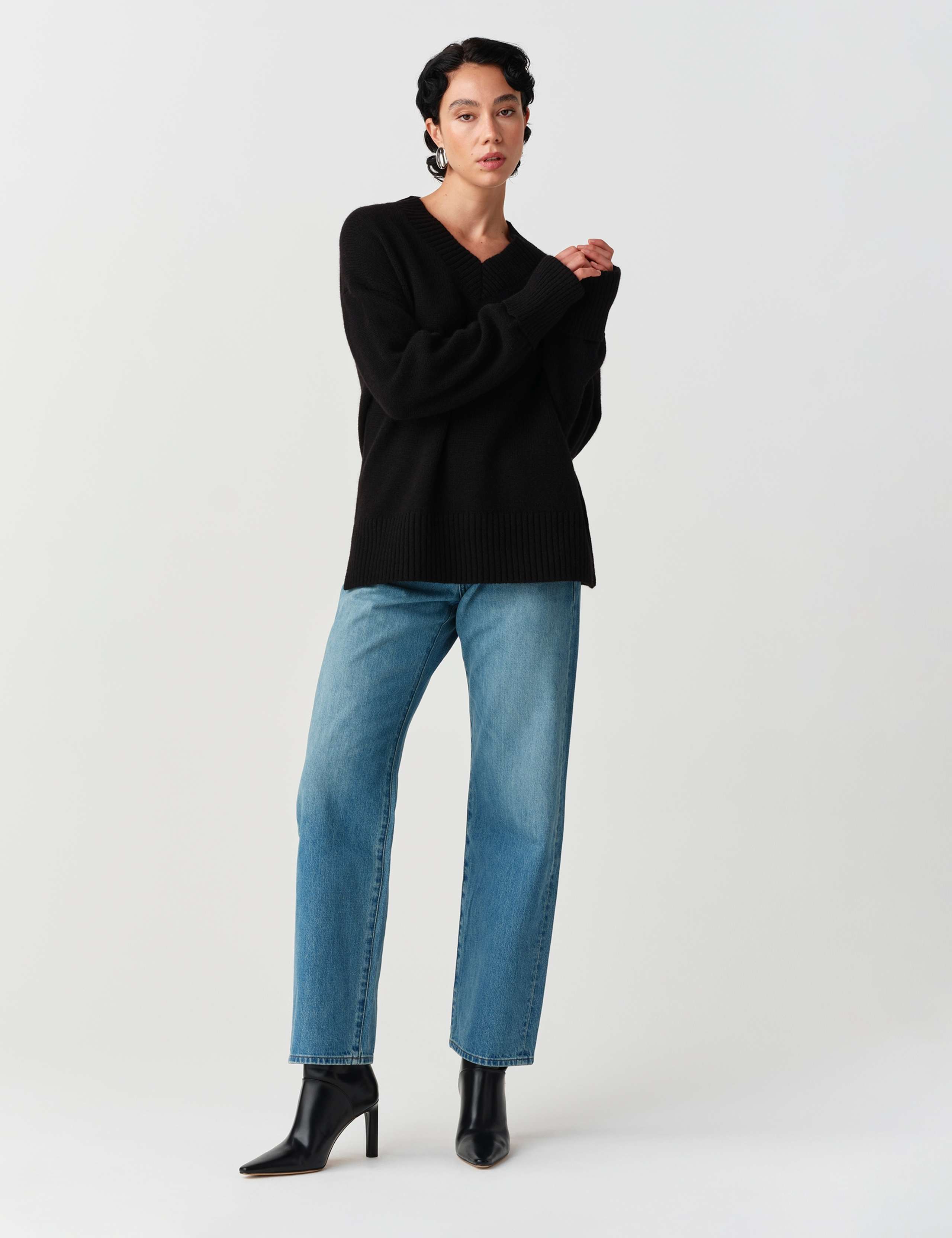 Wool Rich Ribbed V Neck Relaxed Jumper 8 of 9