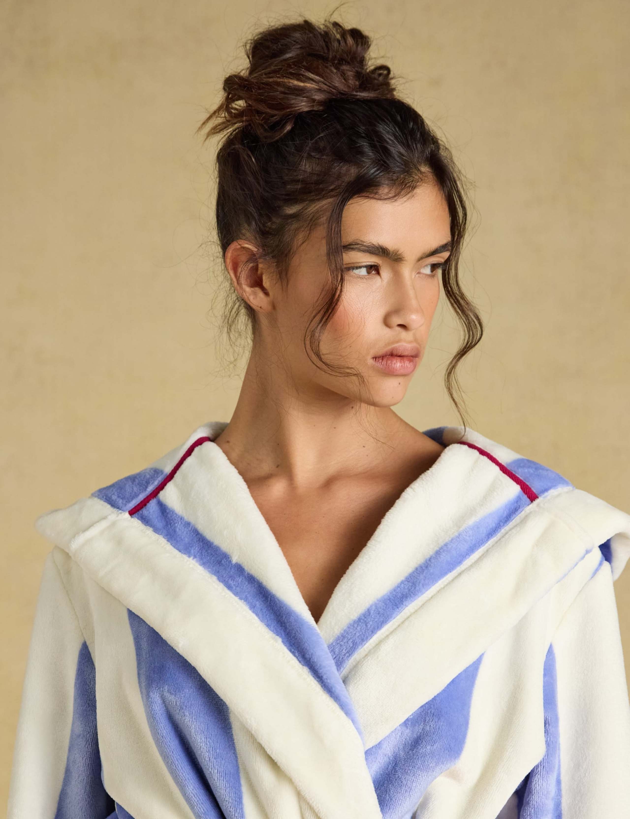 Fleece Striped Hooded Dressing Gown 4 of 7