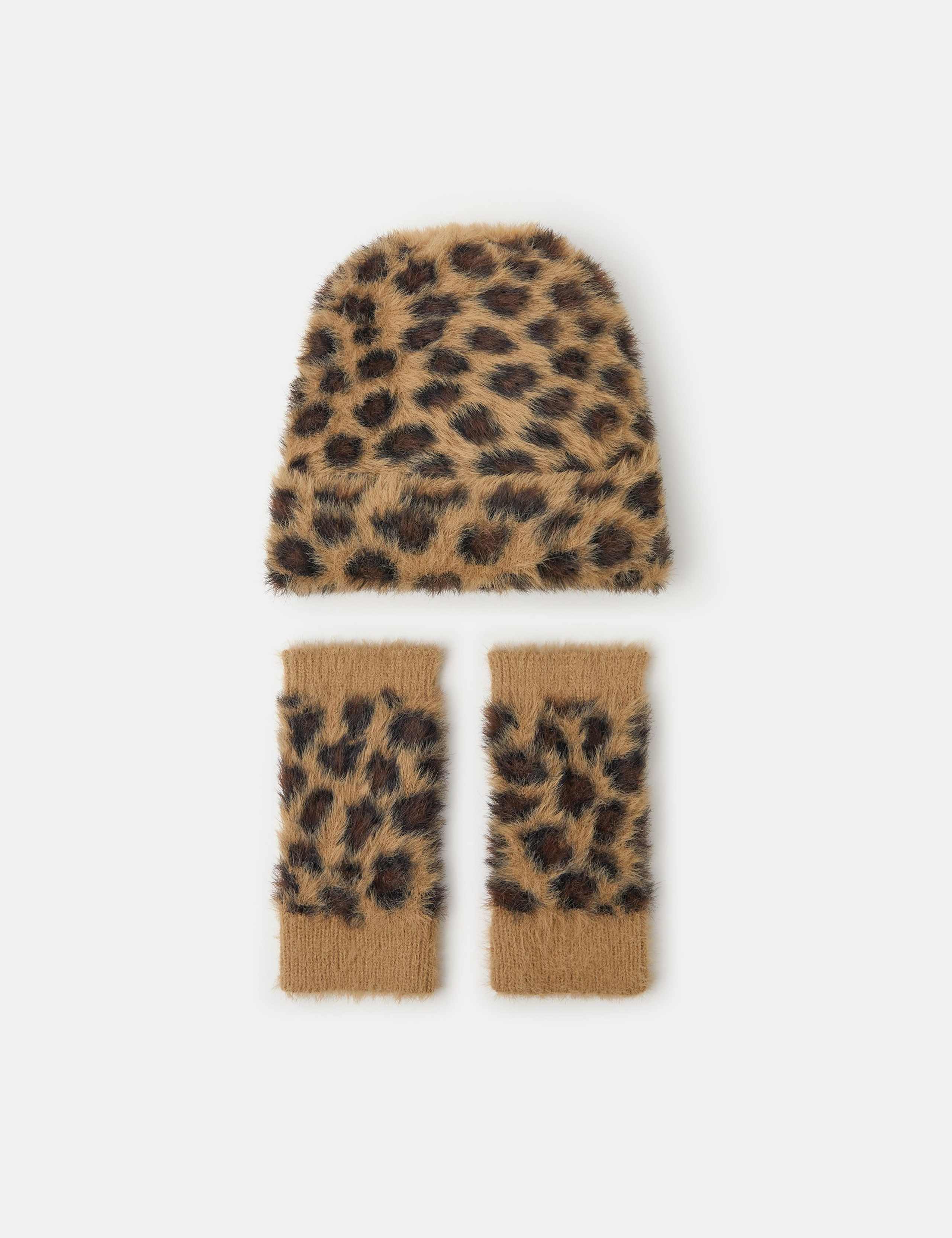 Fluffy Leopard Print Hat & Gloves Set 1 of 3