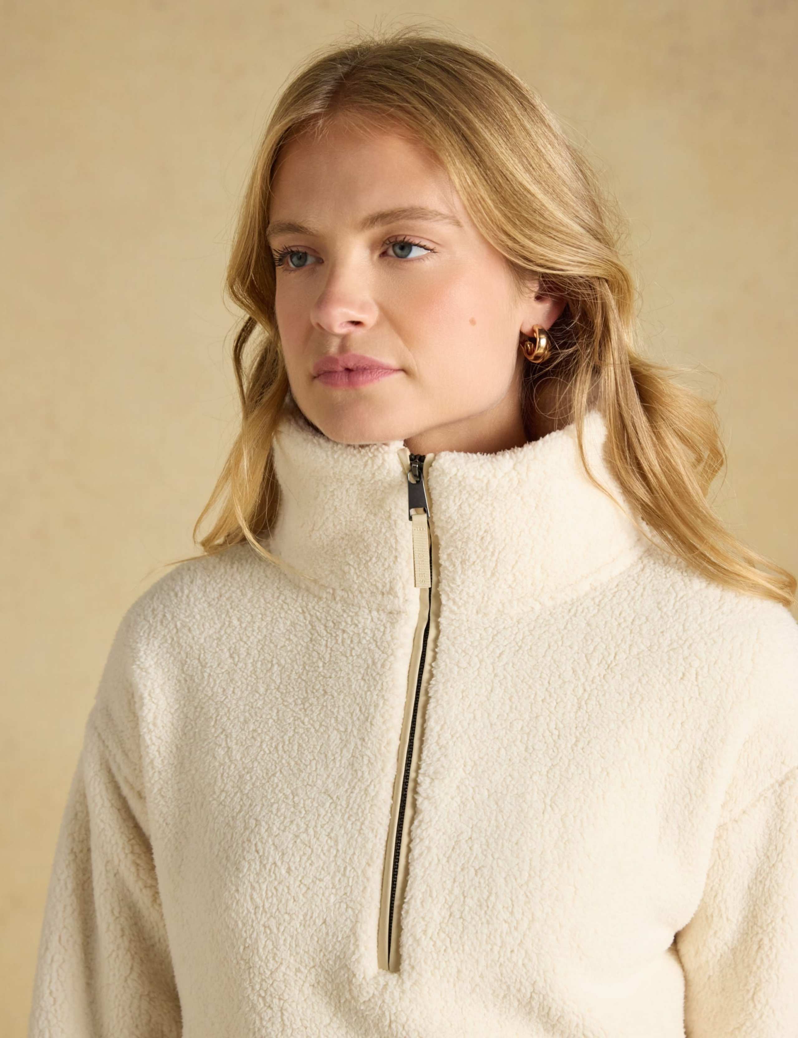 Borg Relaxed Cropped Quarter Zip Sweatshirt 4 of 8
