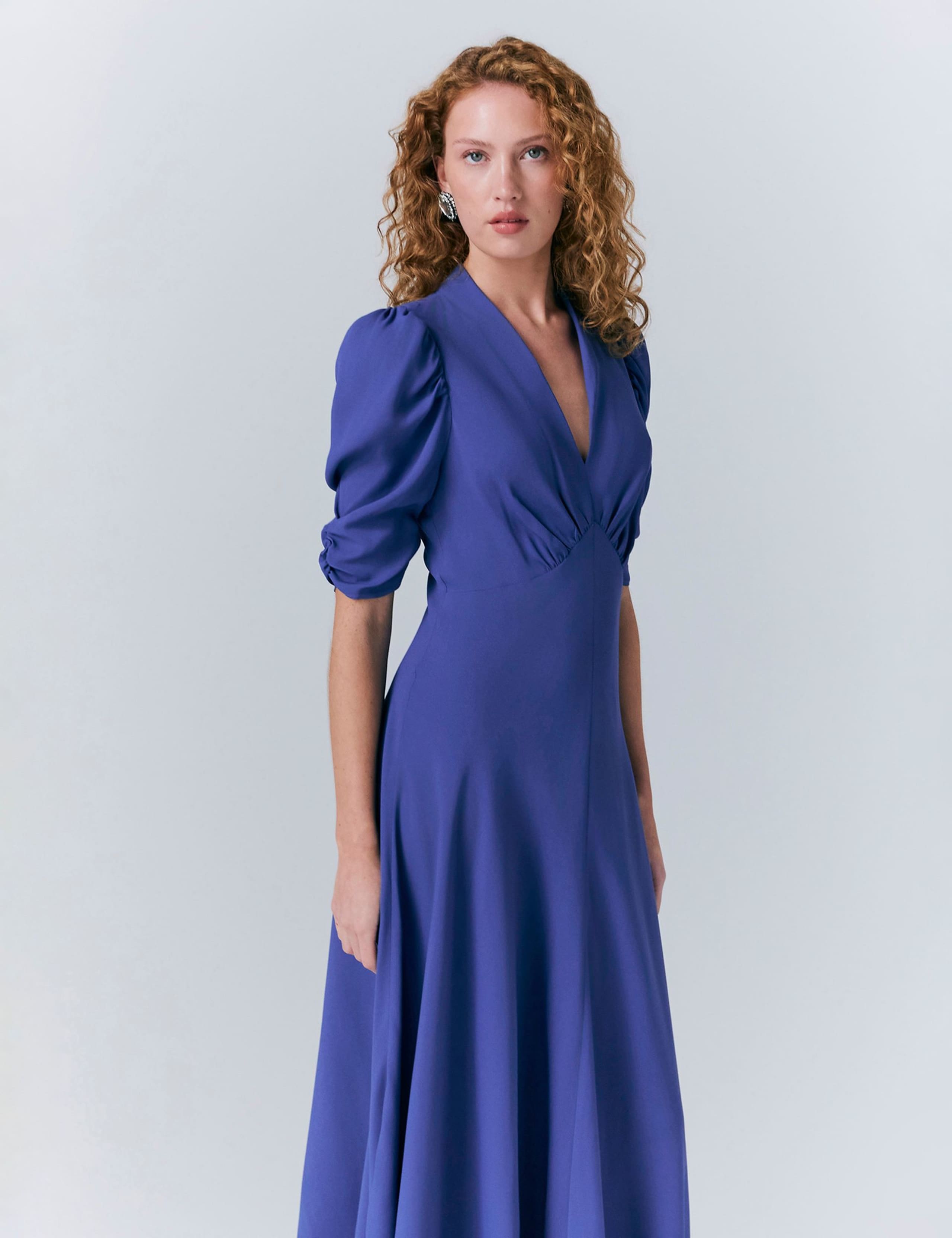Crepe V-Neck Midi Tea Dress 4 of 5
