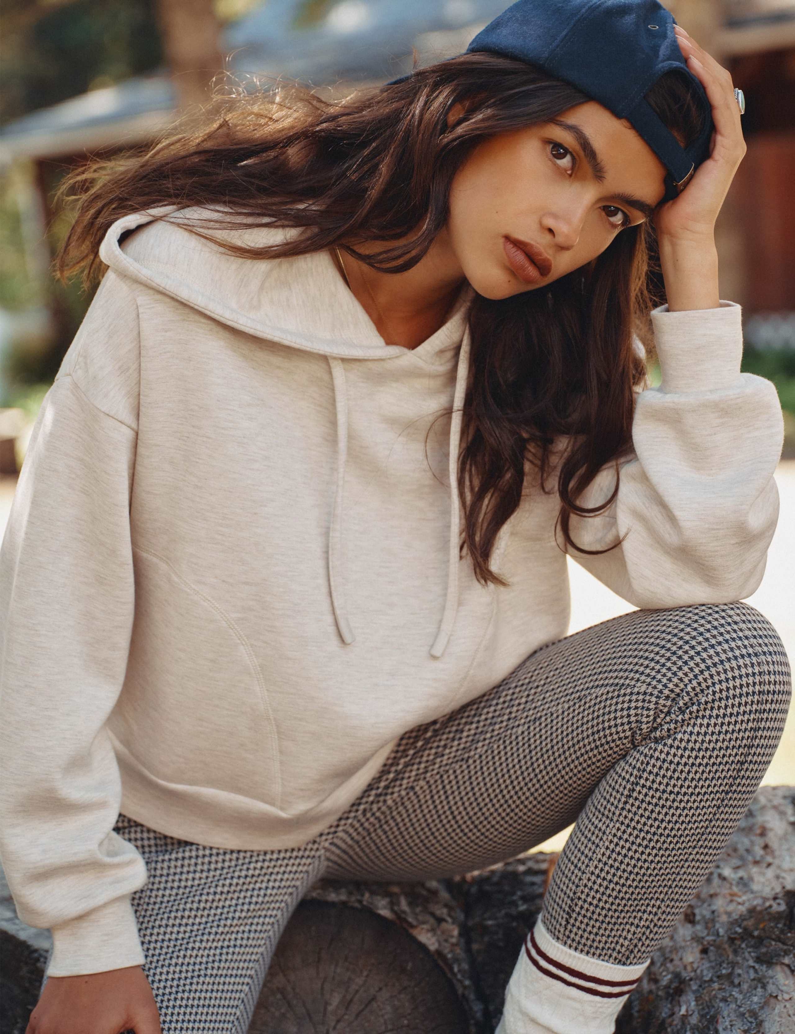 Relaxed Hoodie 8 of 9