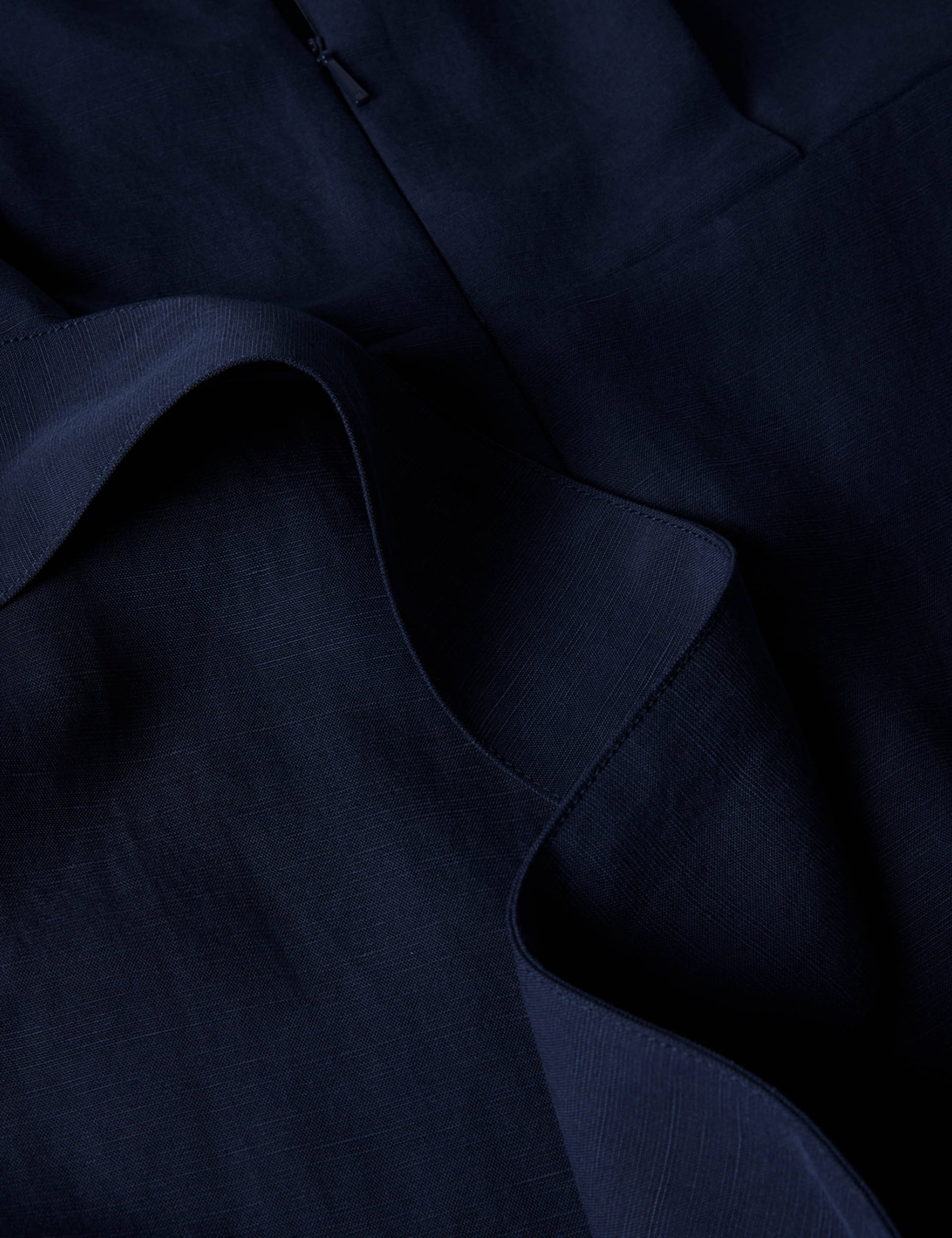 Lycoell Rich Jumpsuit 6 of 6