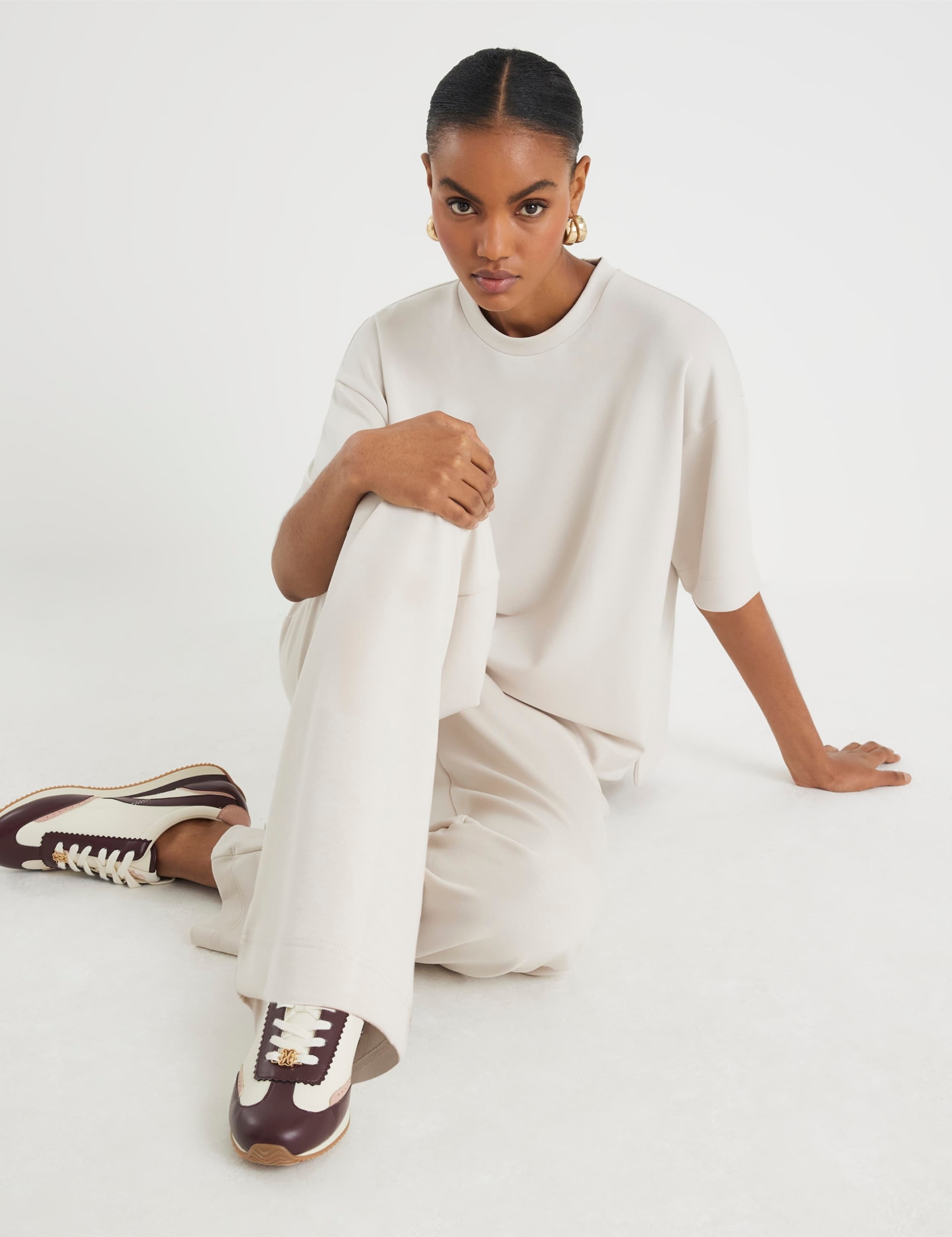 Drawstring Wide Leg Joggers 2 of 5