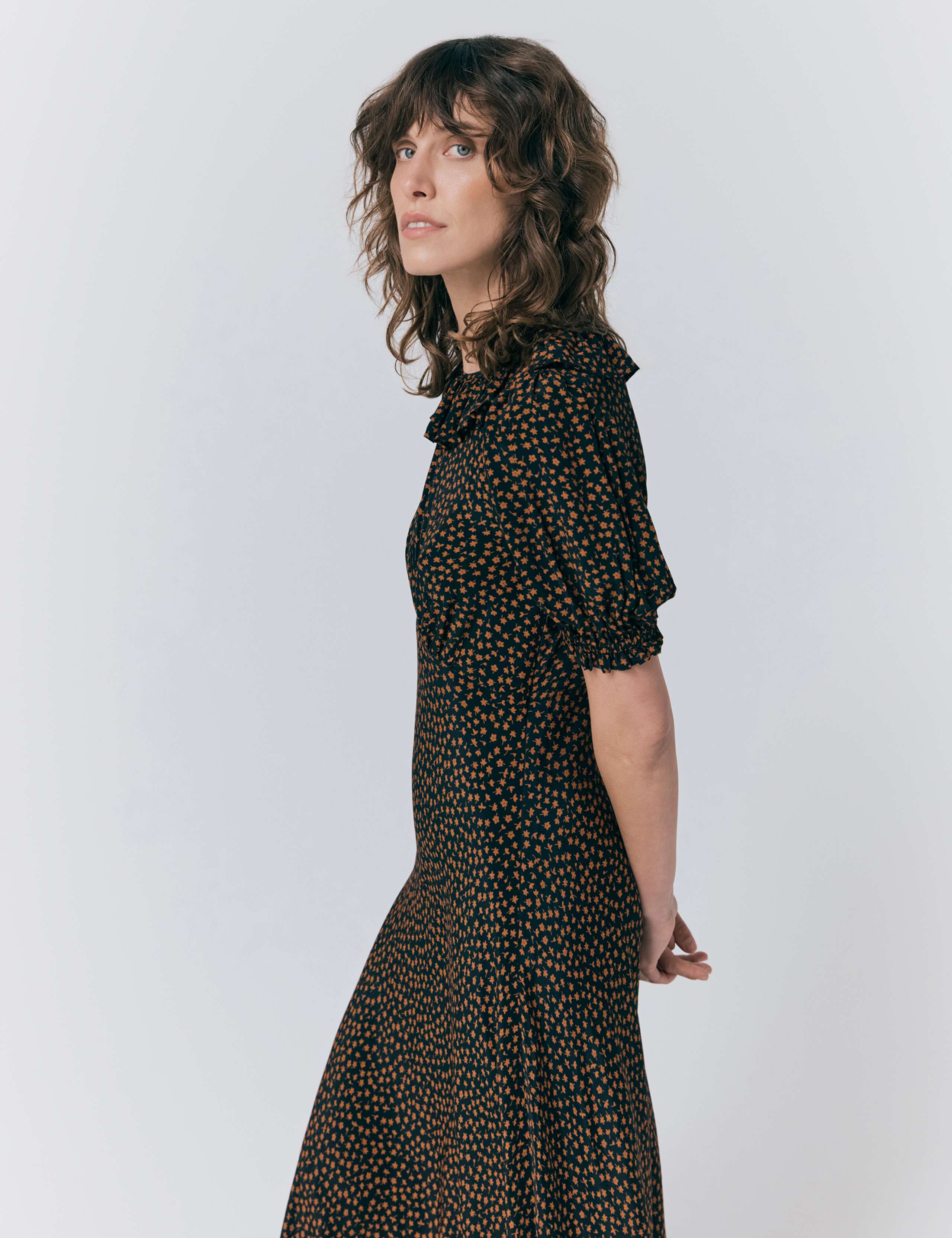 Floral Ruffle Collar Midi Smock Dress 4 of 4