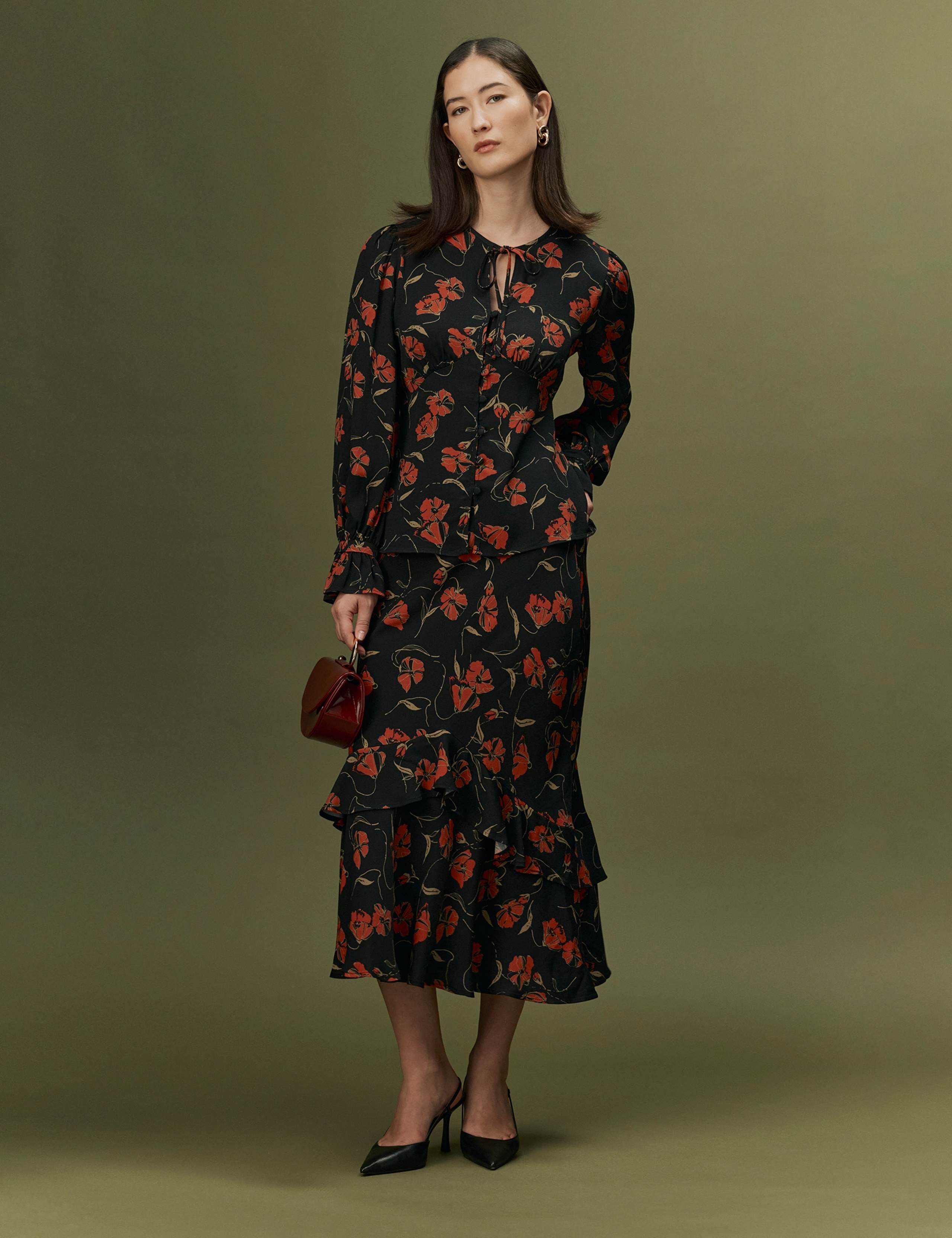Crepe Floral Tie Neck Button Through Blouse 12 of 12