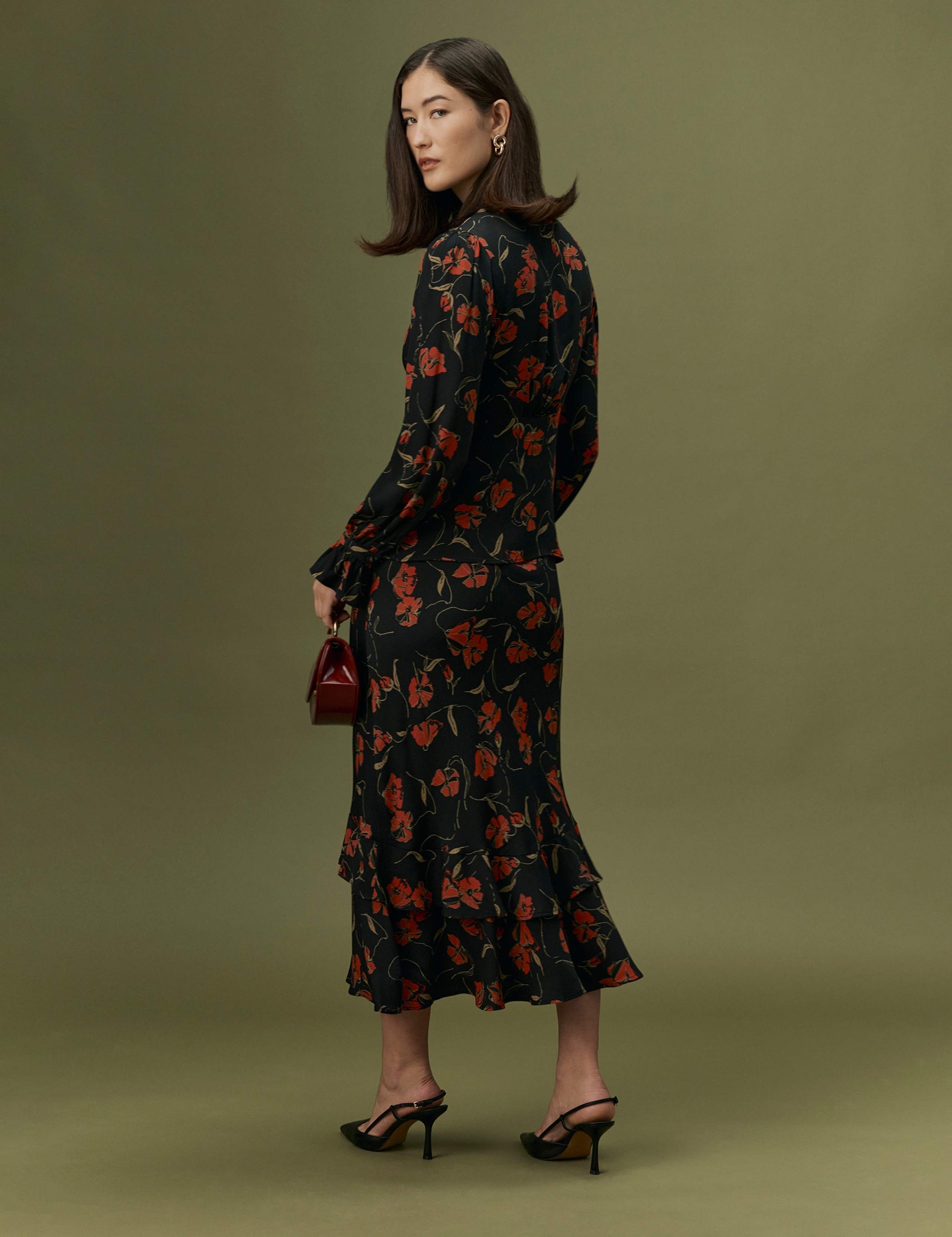 Crepe Floral Tie Neck Button Through Blouse 5 of 12