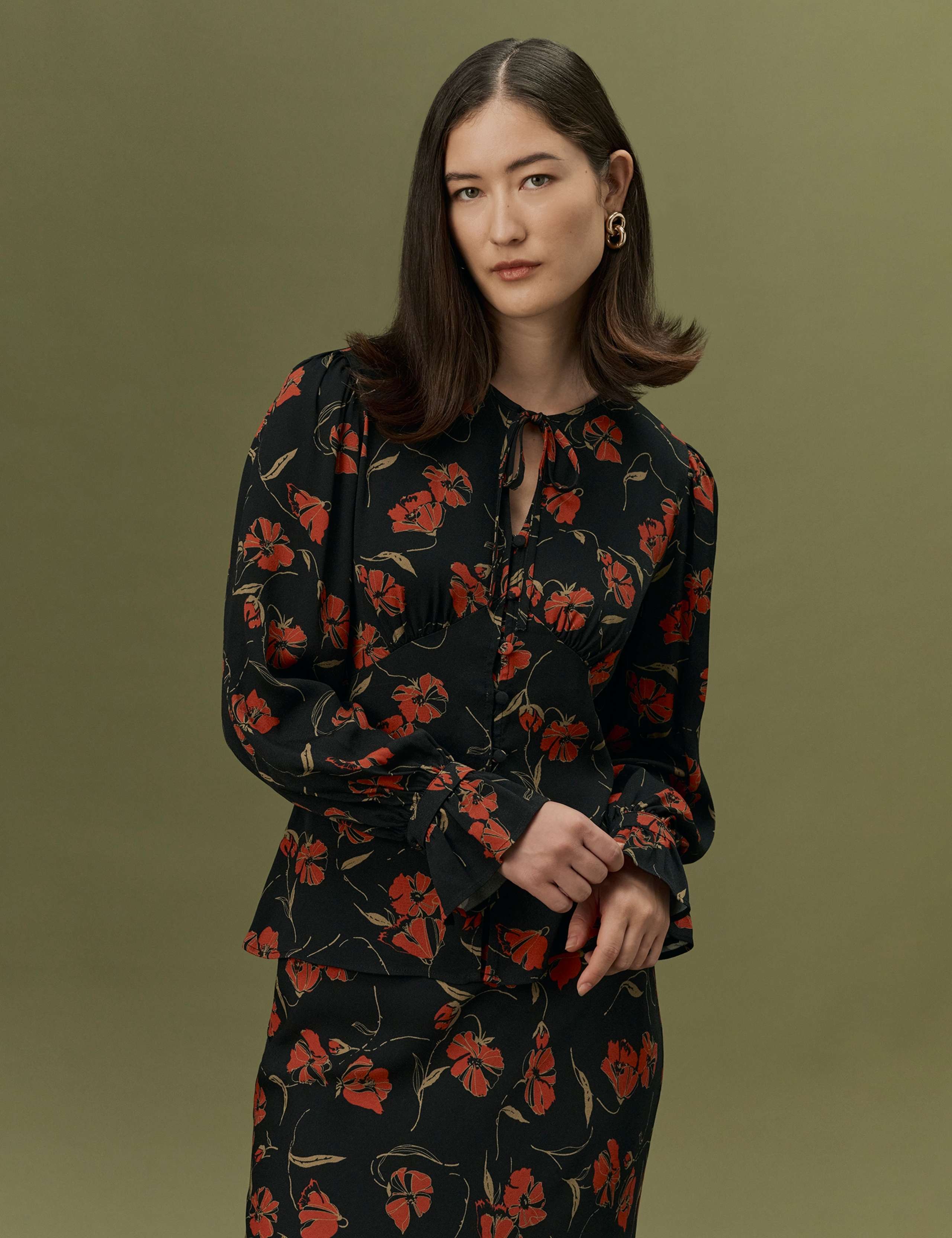 Crepe Floral Tie Neck Button Through Blouse 7 of 12